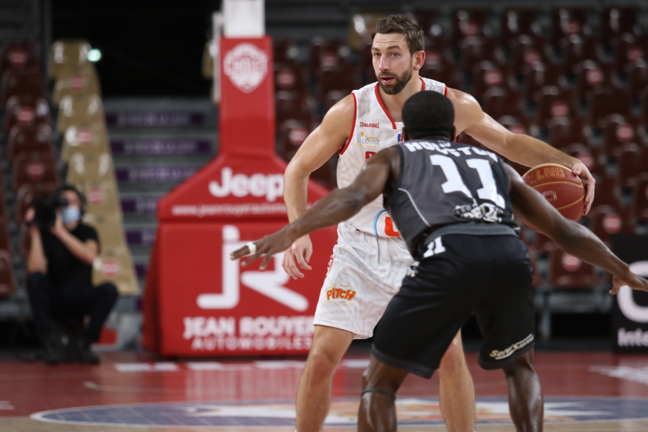 Michael Stockton vs Dijon