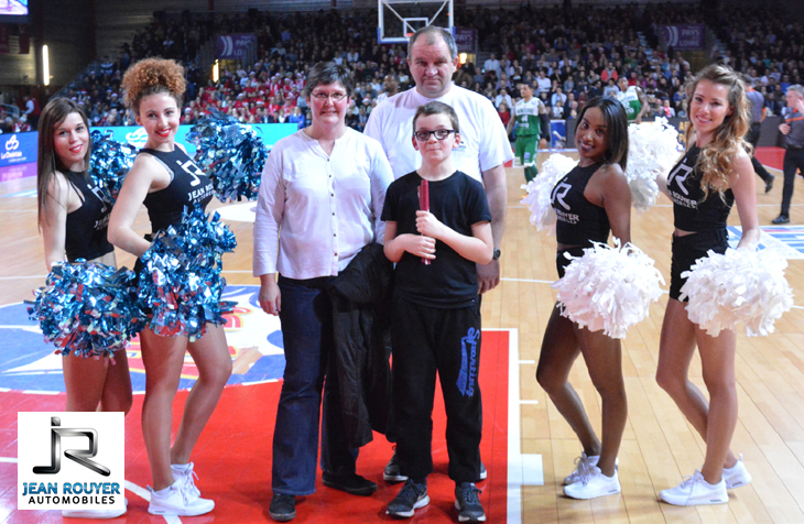 Jeu JEAN ROUYER AUTOMOBILES Tir du milieu du terrain (CBNanterre 27