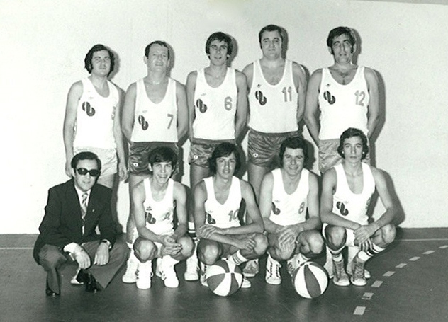 imagesaison_75-76_photos_dequipes.jpg Thumbnail
