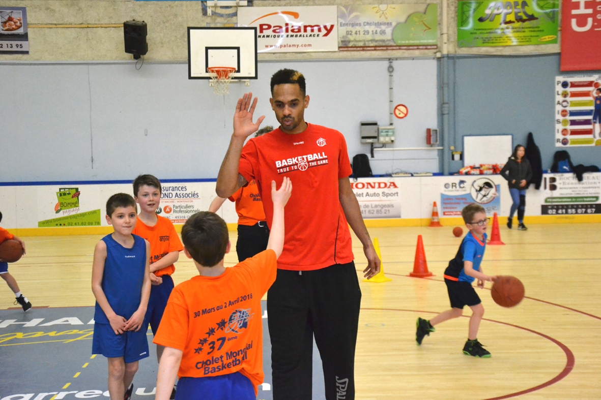 Entraînement École de Basket Cholet Mondial Basket 2017/18 Thumbnail