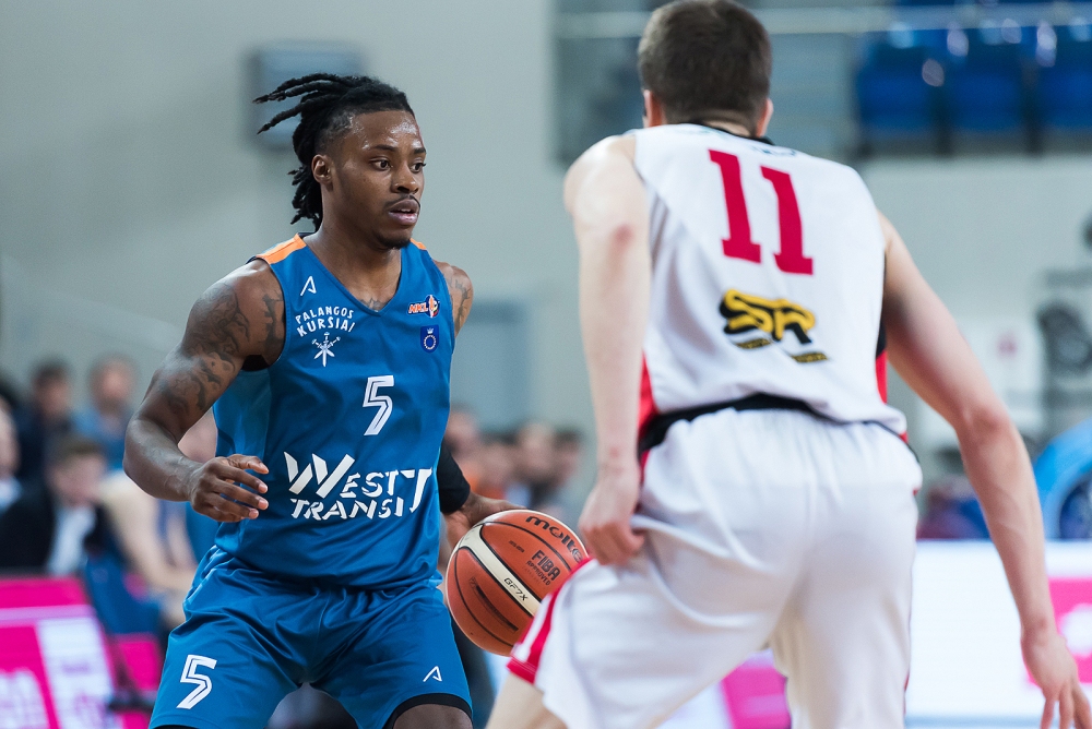 Recrutement Jalen RILEY