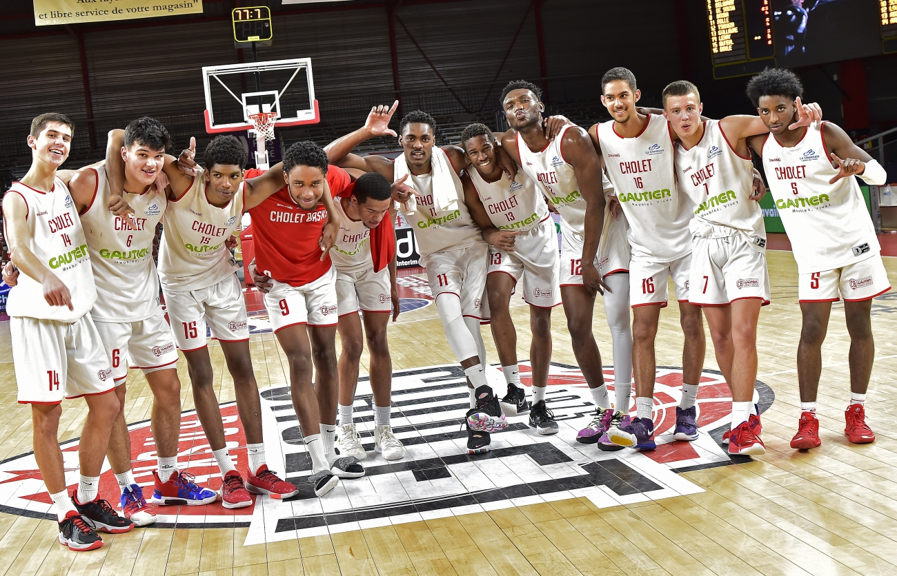 U21 CHOLET BASKET - U21 GRAVELINES (05-05-21)