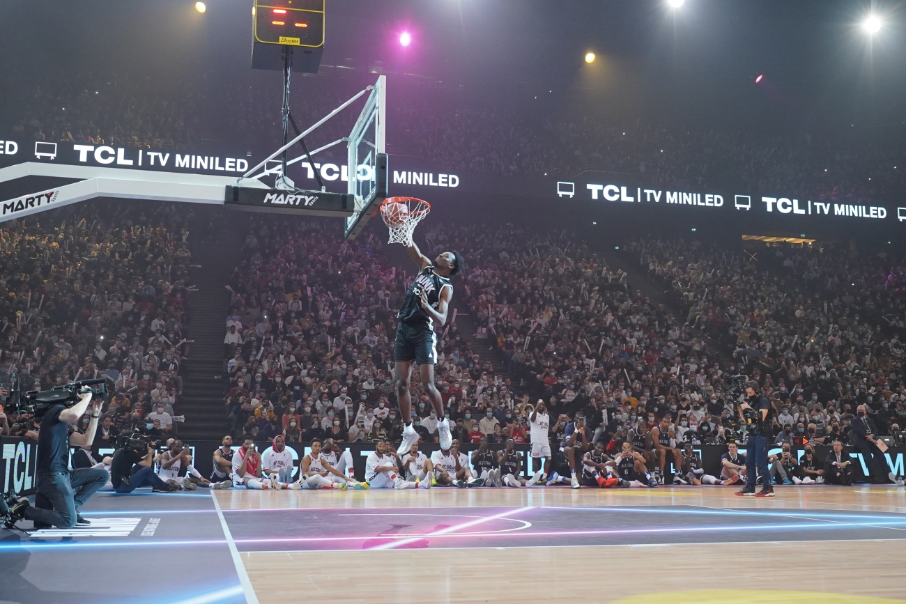 Yoan Makoundou TLC Dunk Contest