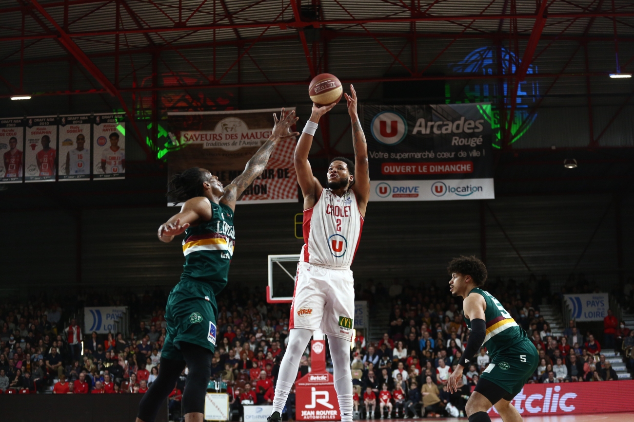 Kennedy Meeks vs Limoges 25-03-22