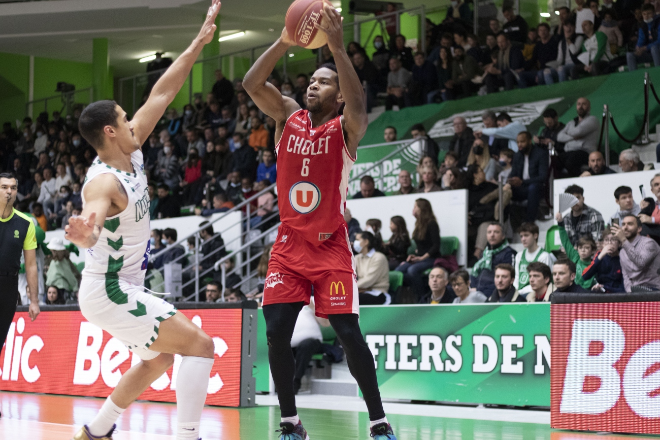 Dominic Artis vs Nanterre 12-03-22