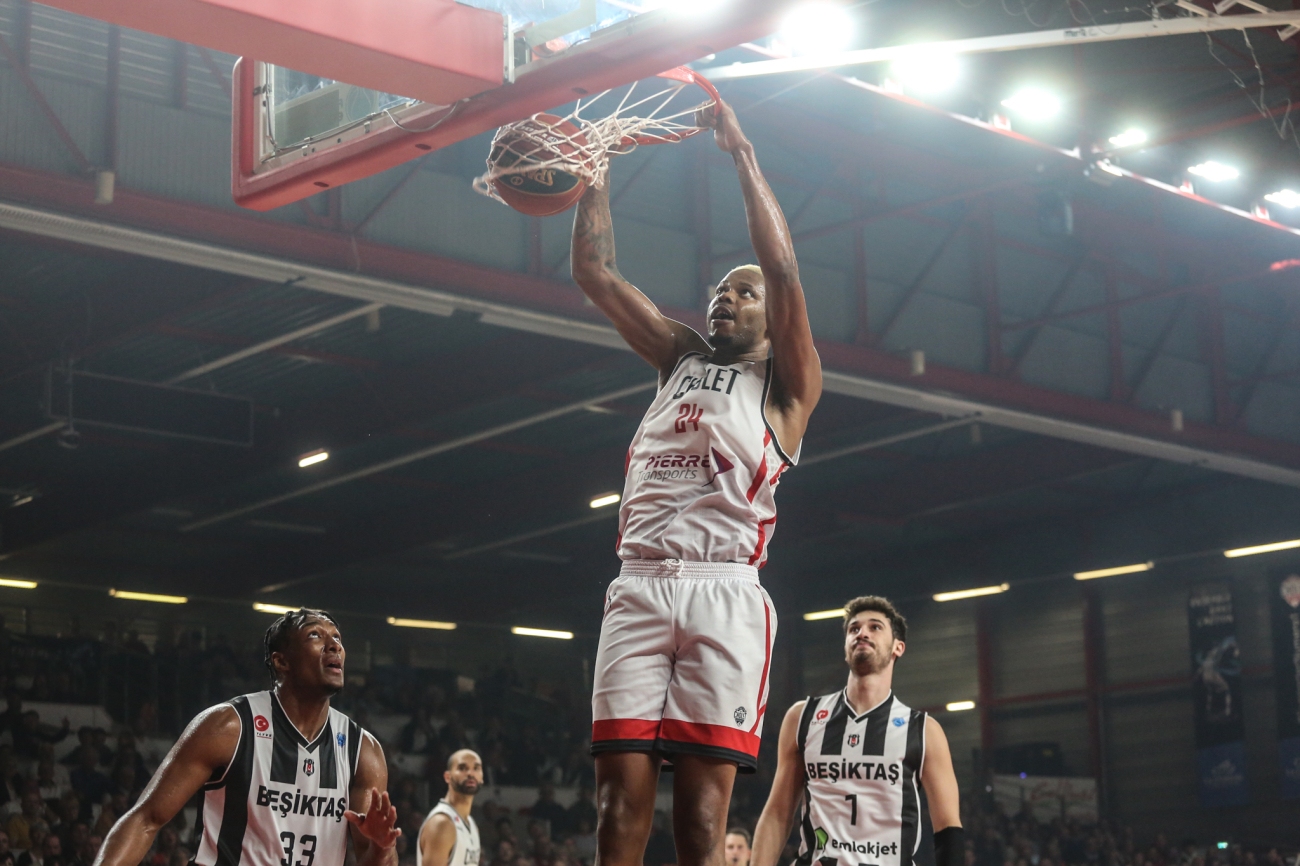 Justin Patton vs Besiktas 28-09-22