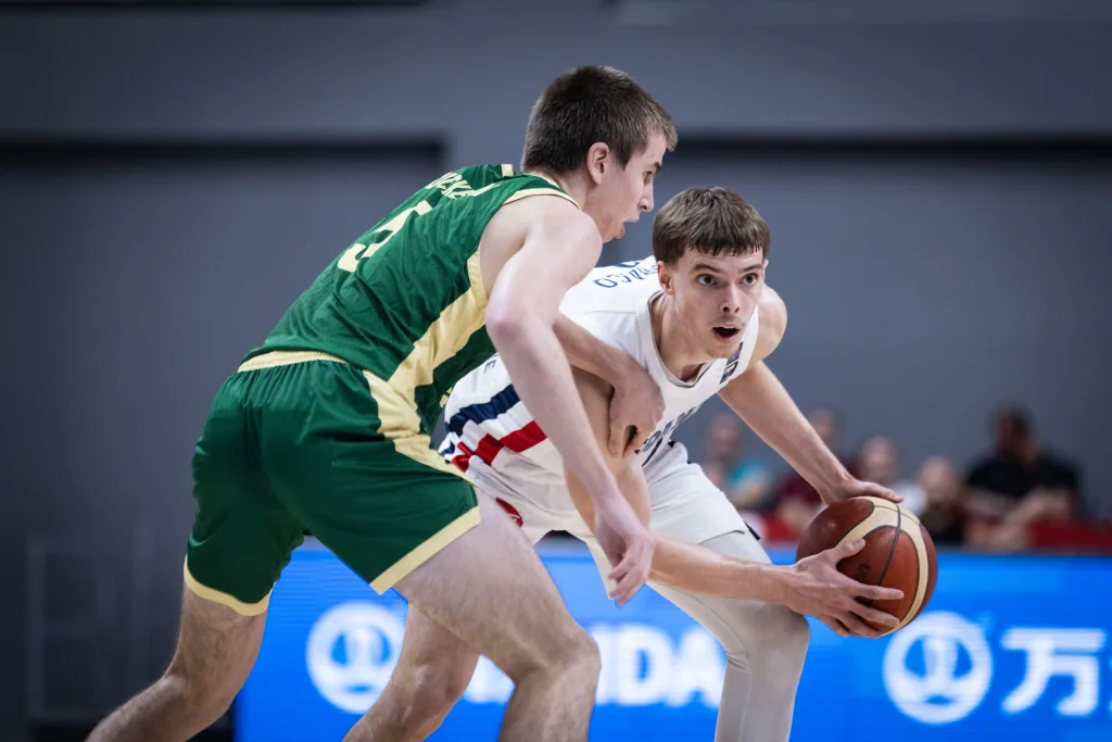 © FIBA