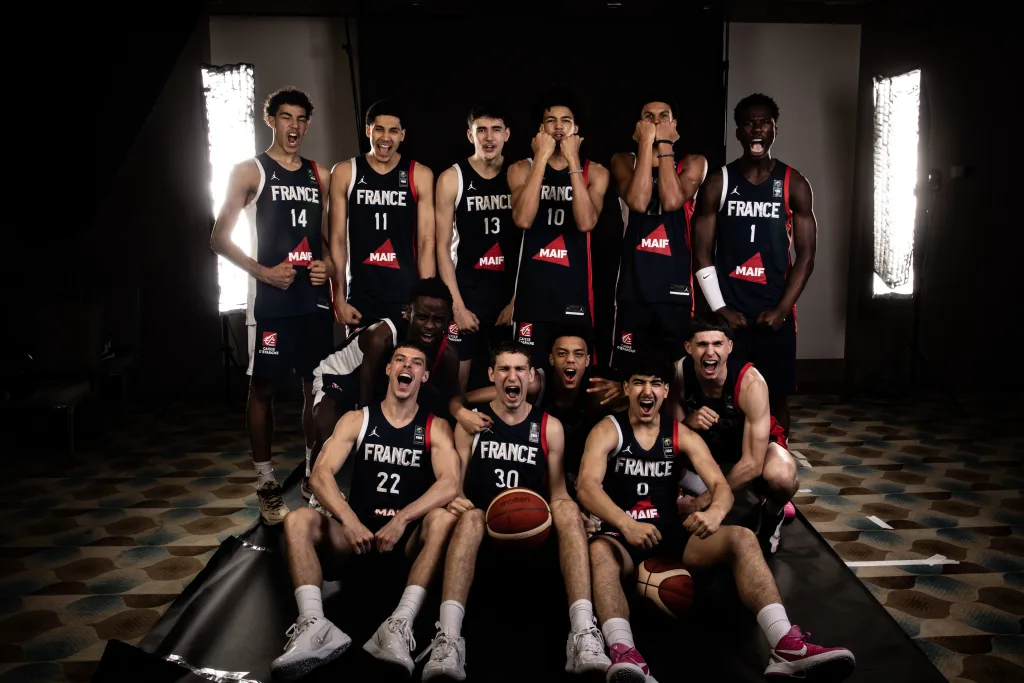 © FIBA