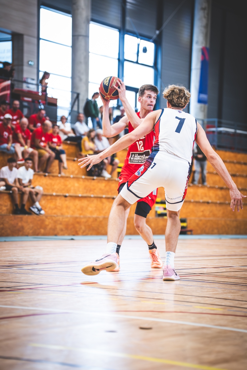 Nils Lobry Pathouot - © Cholet Basket