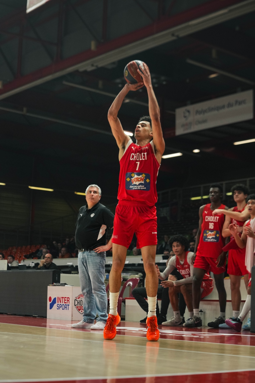 Erwan Ntsantso Djoni - ©revioo.mov