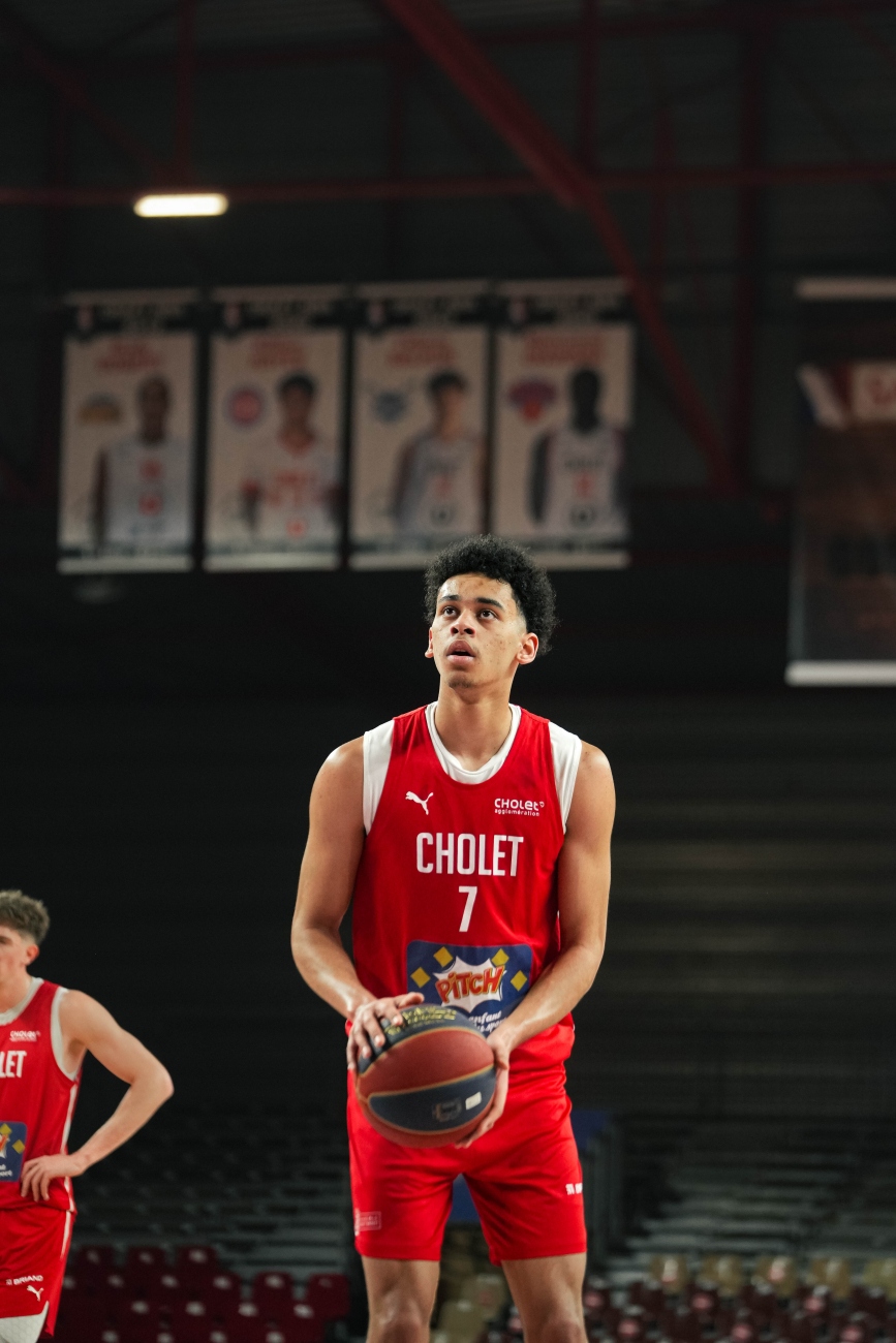 Erwan Ntsantso Djoni - ©revioo.mov