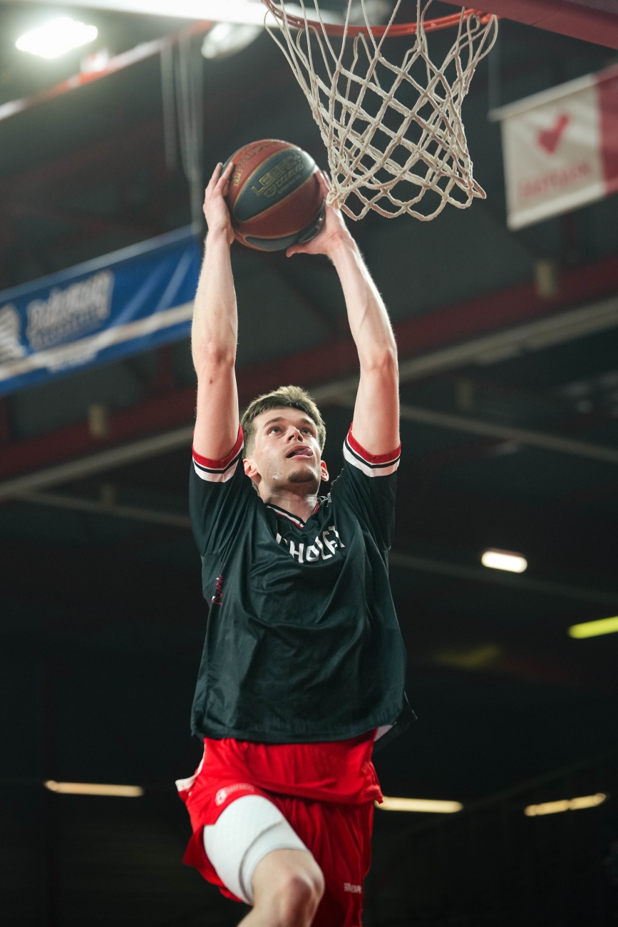 Nils Lobry Pathouot-©revioo.mov