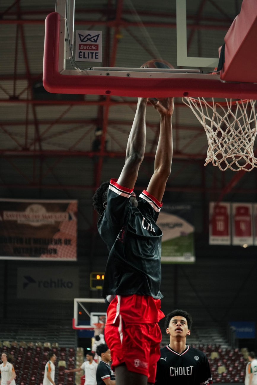 Sublime Gbiegba -©revioo.mov