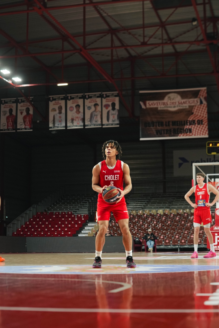 Ange Buzer- ©revioo.mov