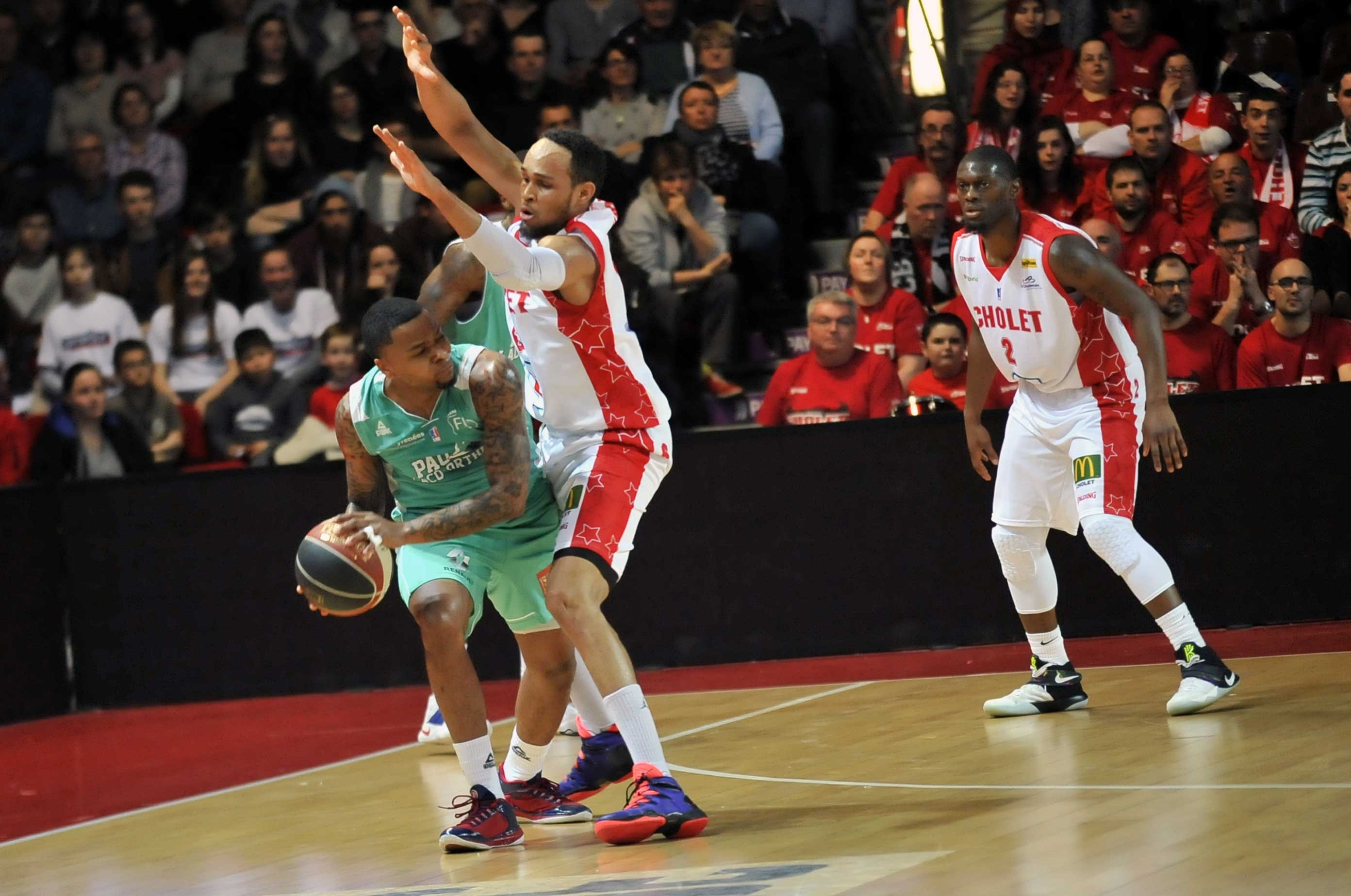 Ivan ALMEIDA et Gary BELL - Crédit Photo E.LIZAMBARD