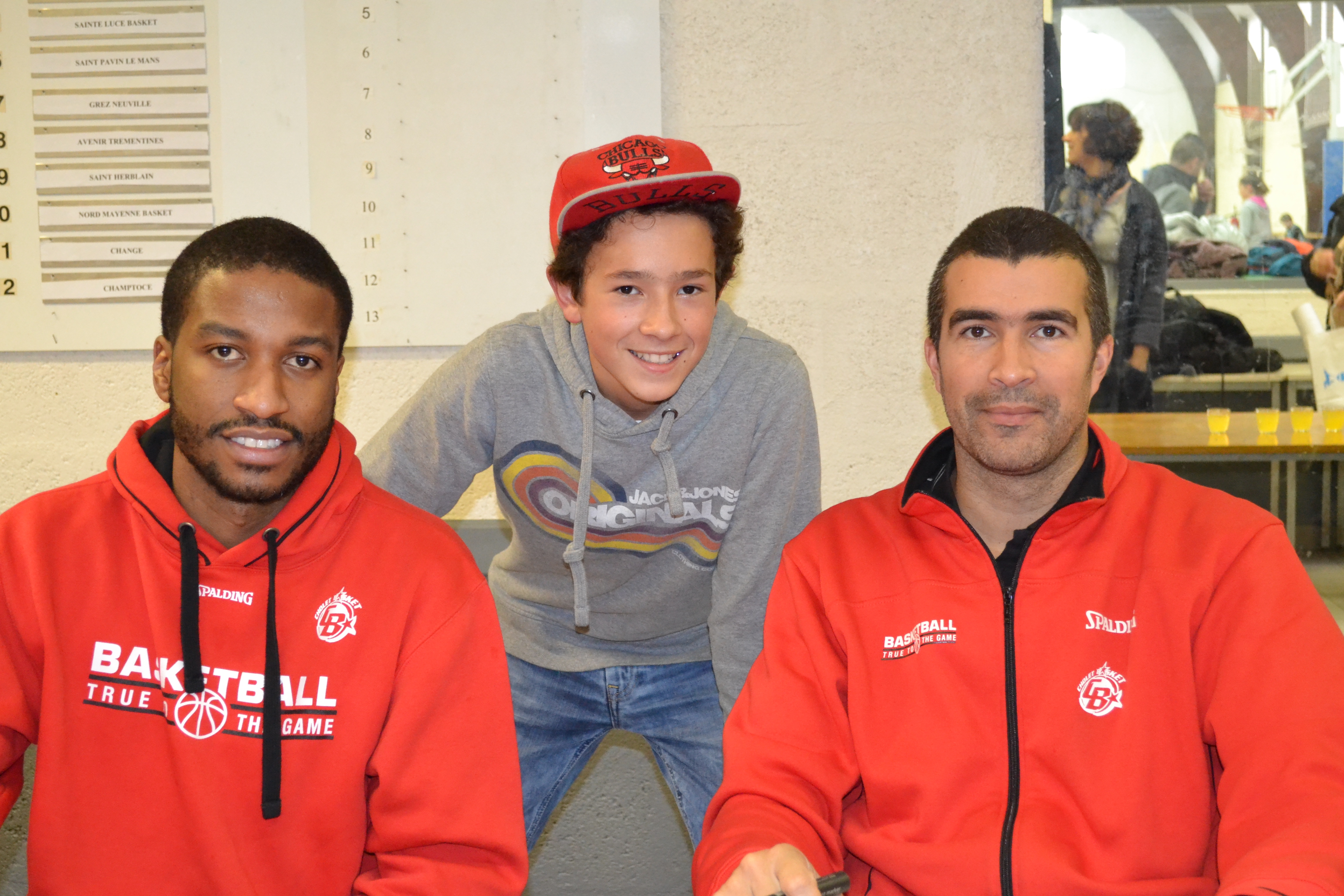 Anthony GOODS et Jérôme NAVIER à l'entraînement spécial Kinder de Trémentines le 18/12/15.