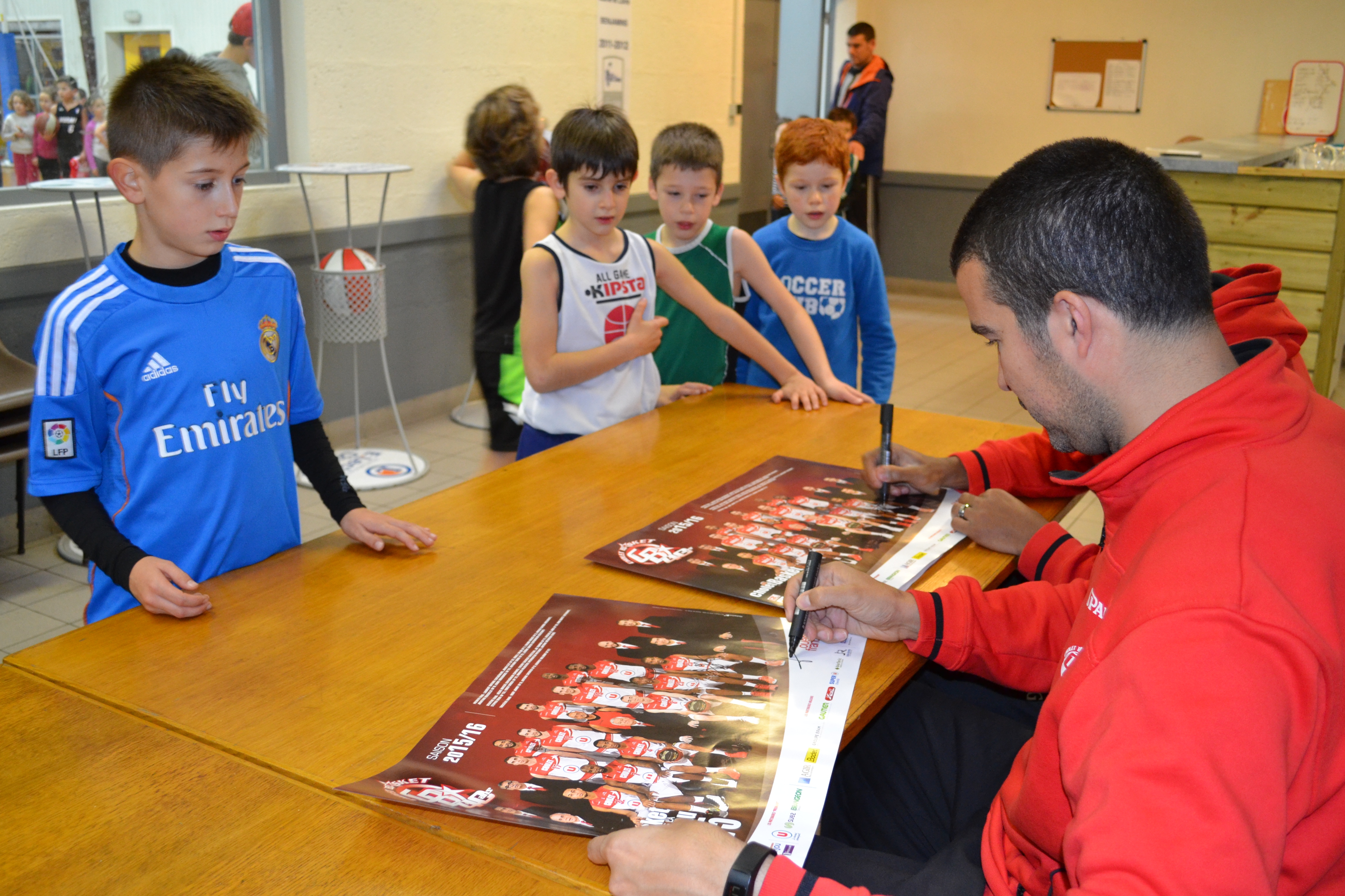 Anthony GOODS et Jérôme NAVIER à l'entraînement spécial Kinder de Trémentines le 18/12/15.