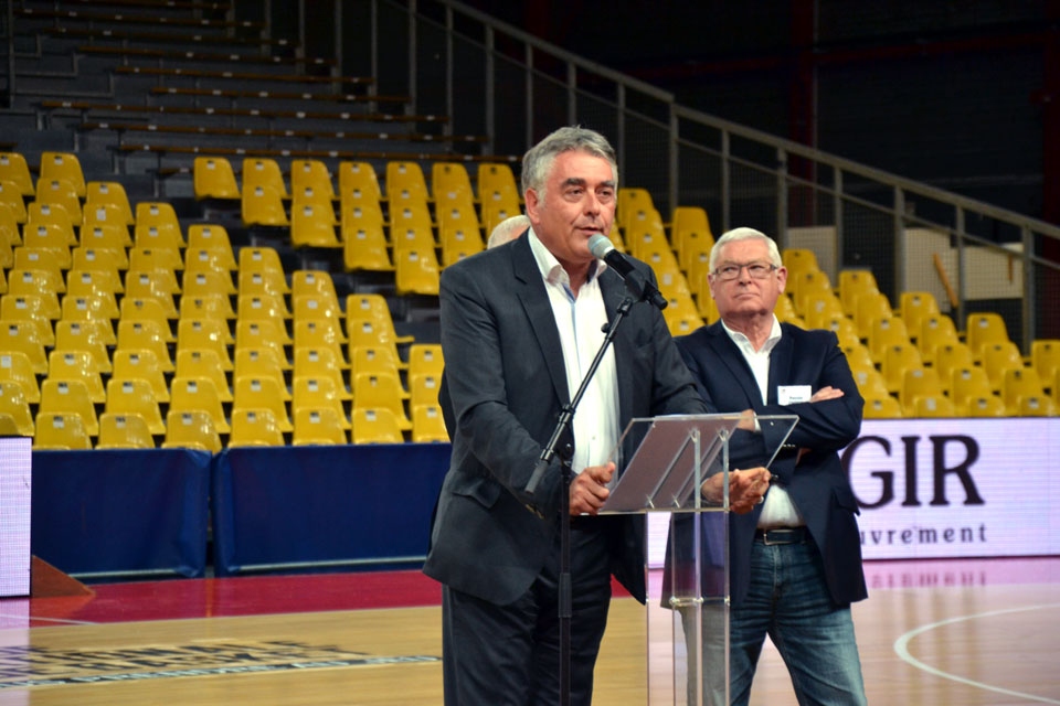 Monsieur Le Député-Maire Gilles Bourdouleix et Monsieur Patrick Chiron