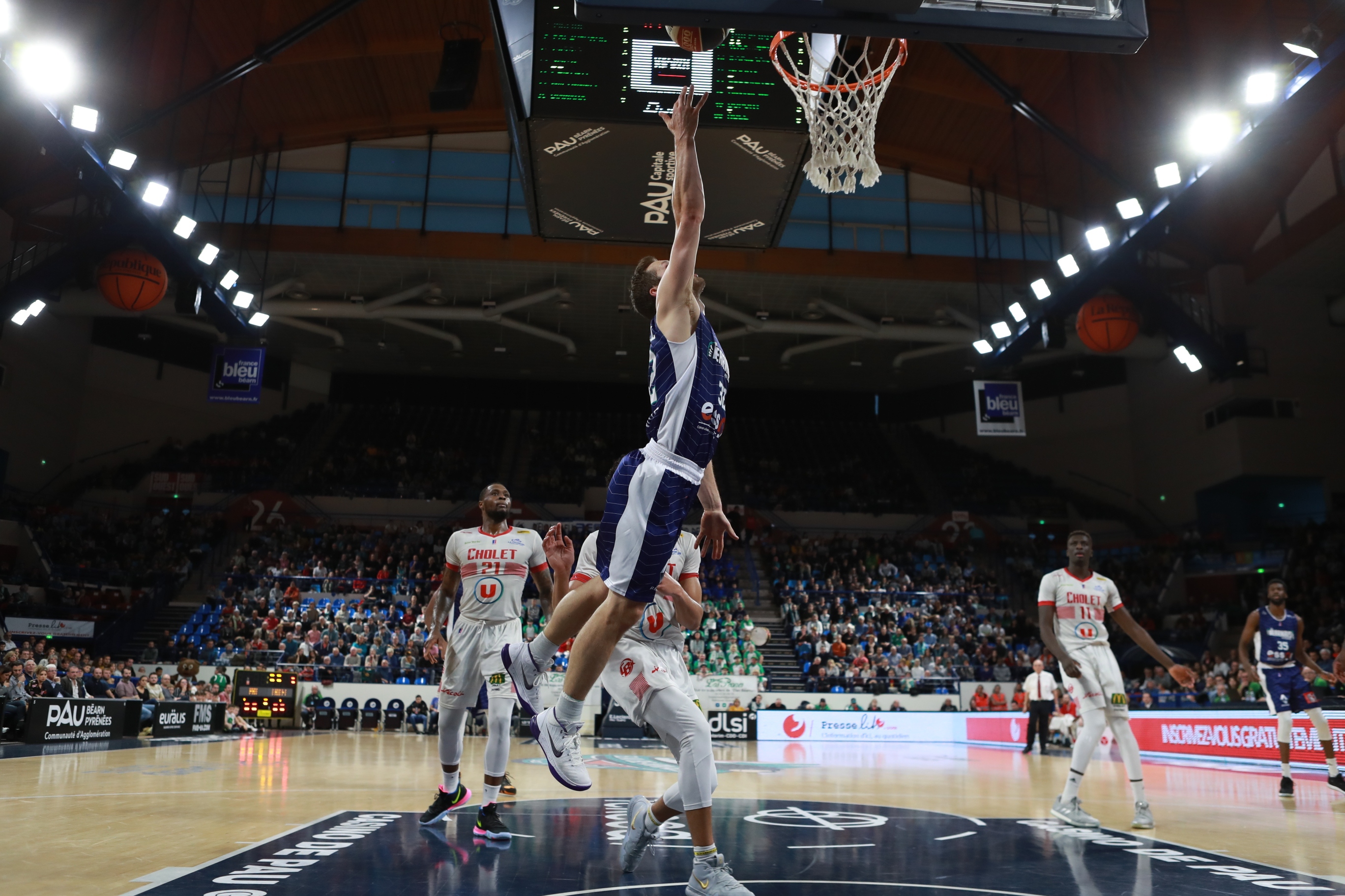 Elan Béarnais Pau-Lacq-Orthez - Cholet Basket (04-05-19)