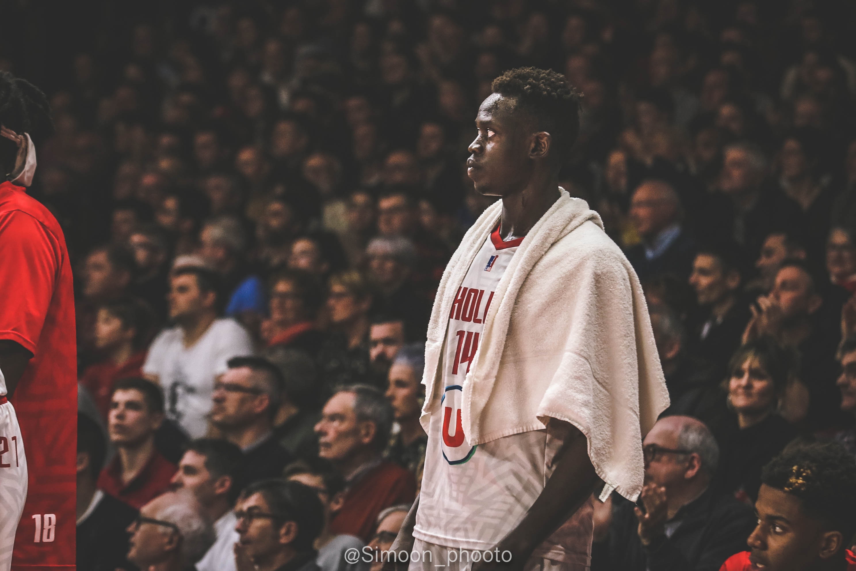 Peter JOK vs Asvel