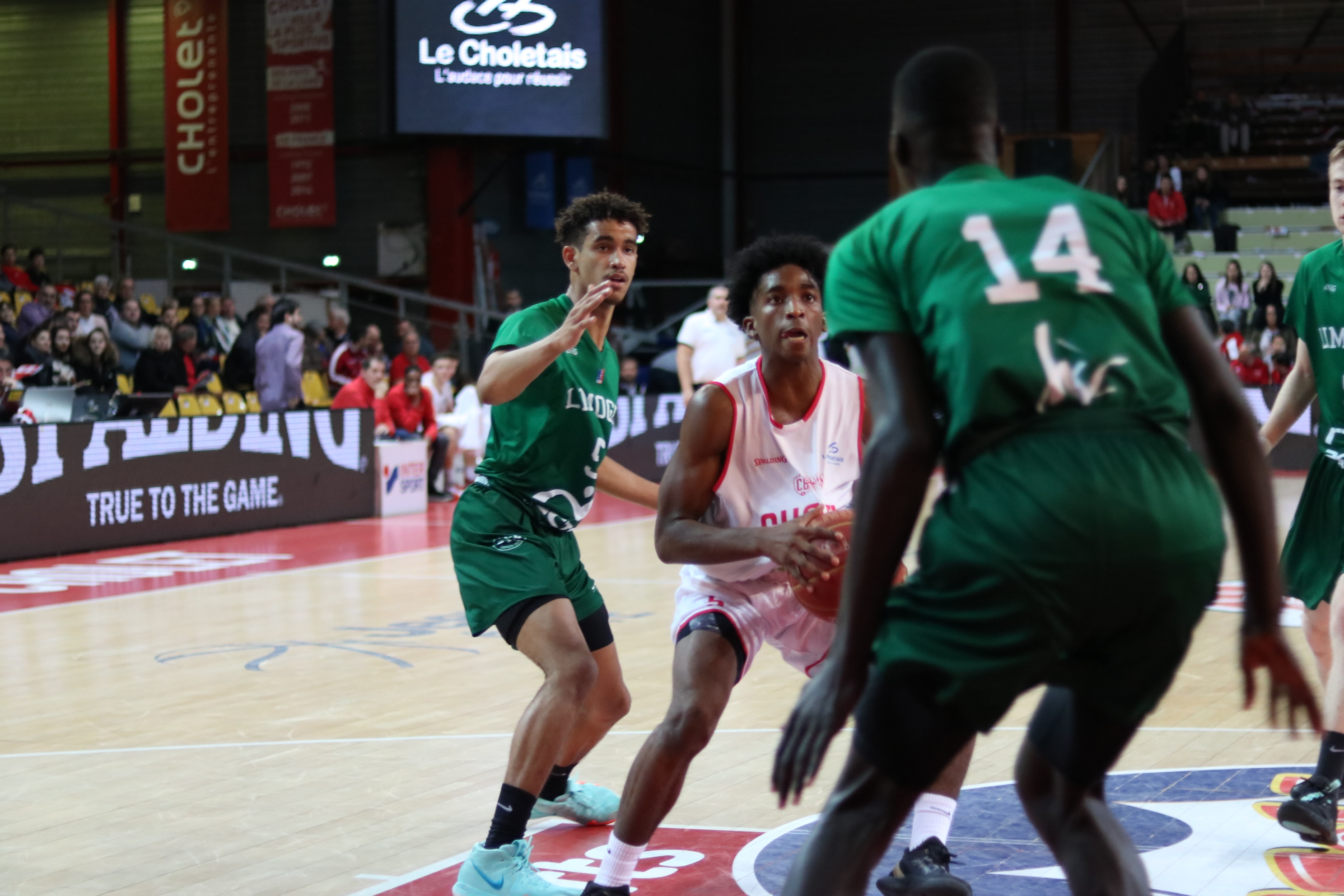 Satiah Carombo vs U21 Limoges