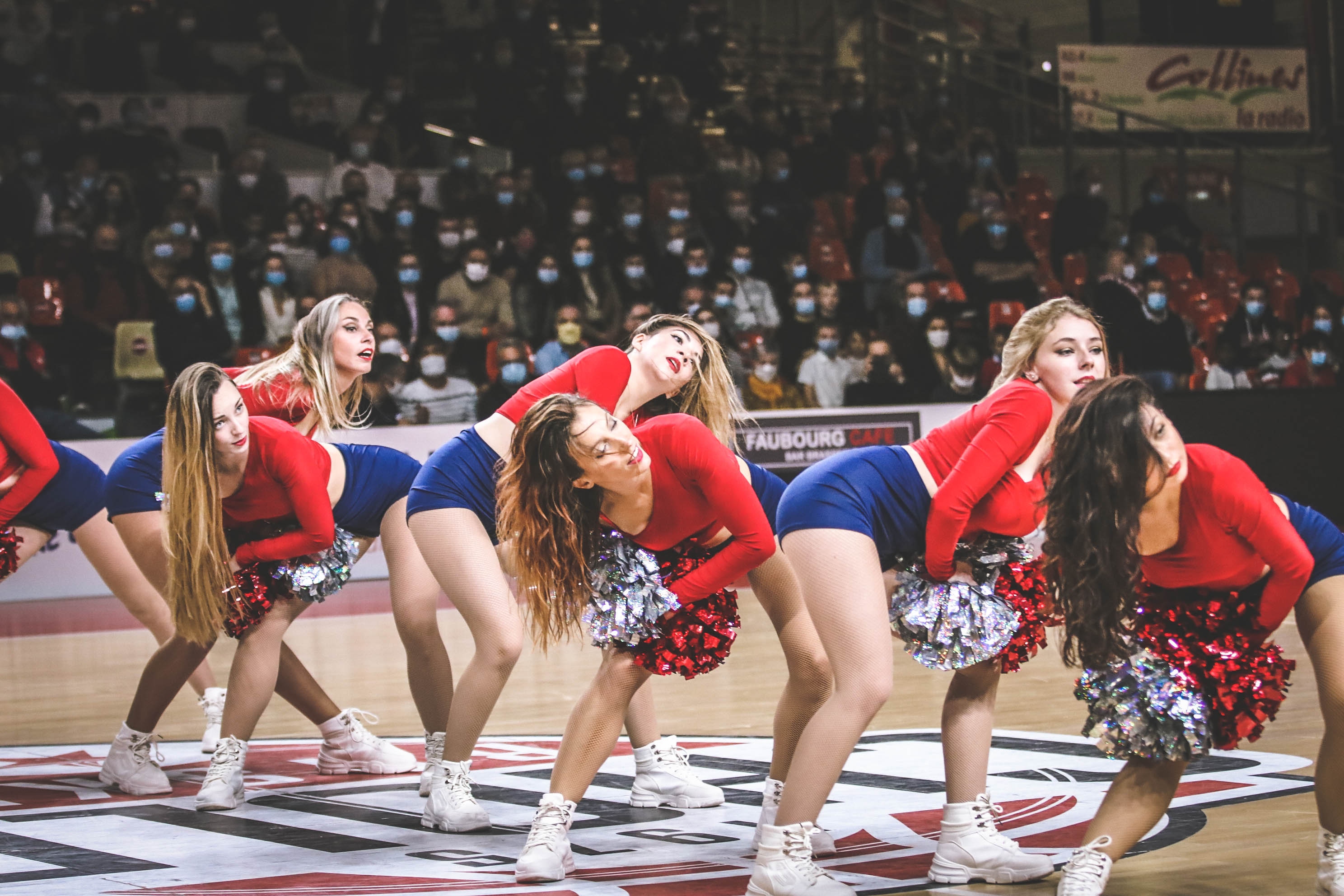 pompom girls vs ASVEL 11-10-20 