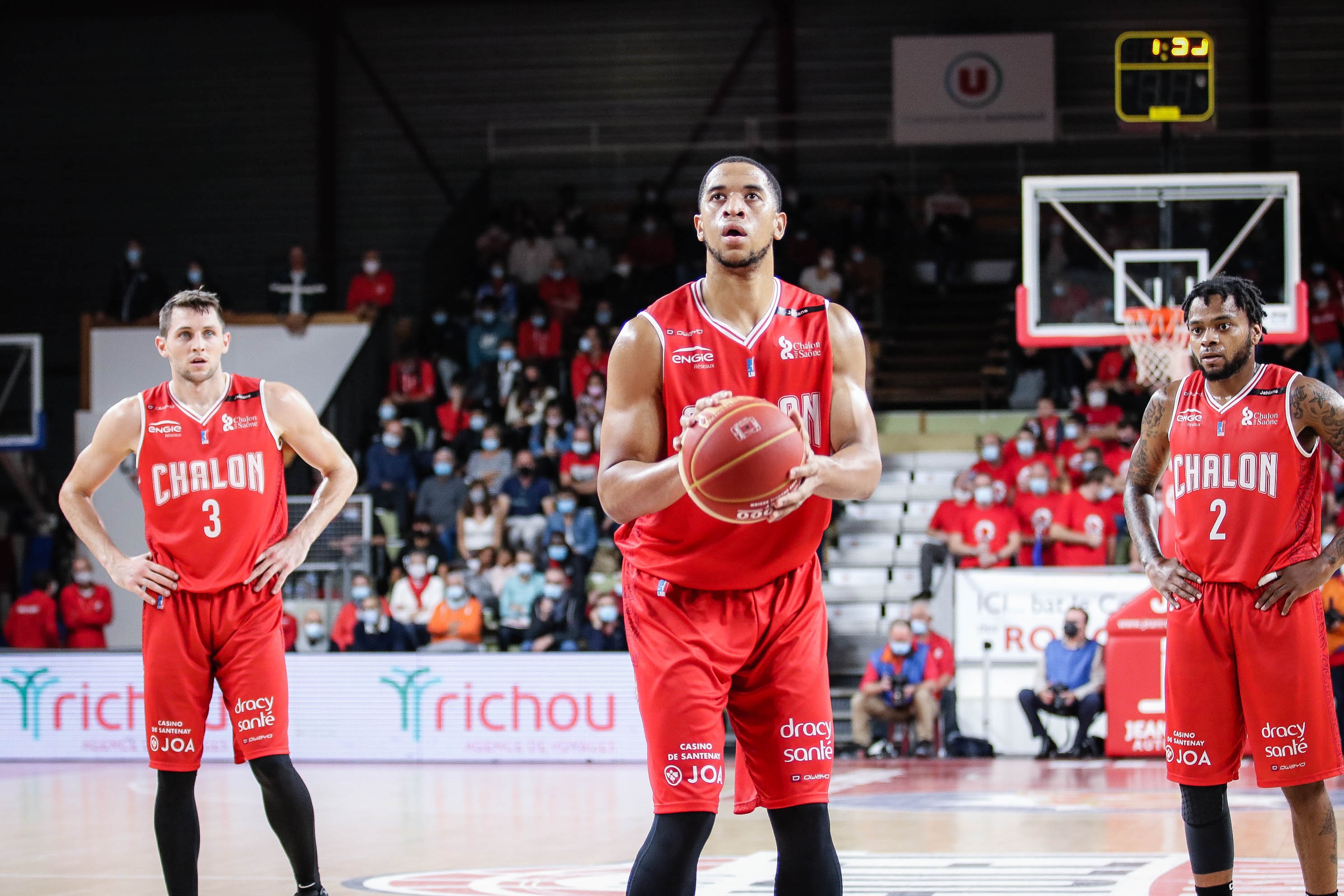 Myles Hesson Chalon 29-09-20