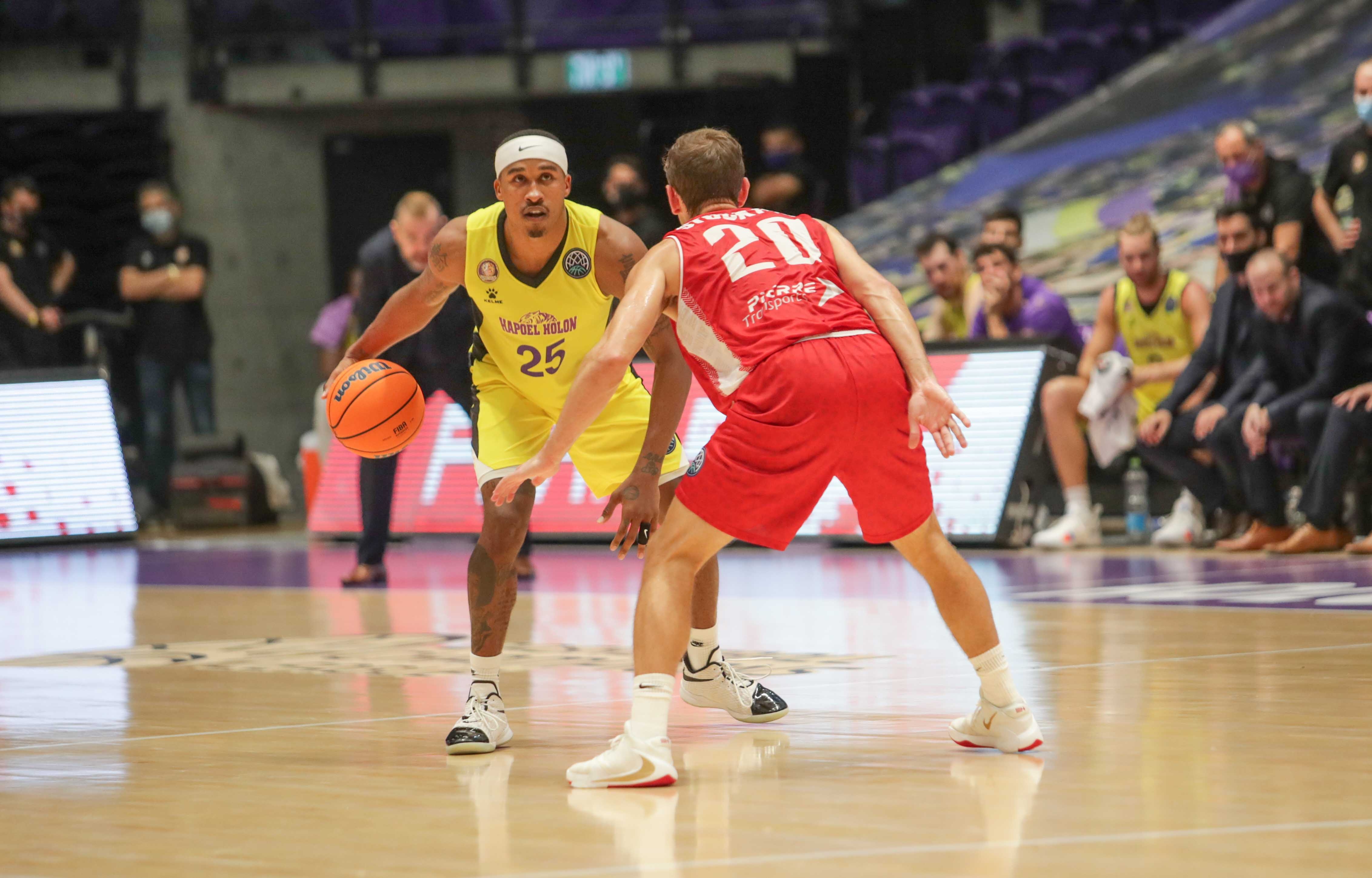 HAPOEL HOLON VS CHOLET BASKET (10-11-20)