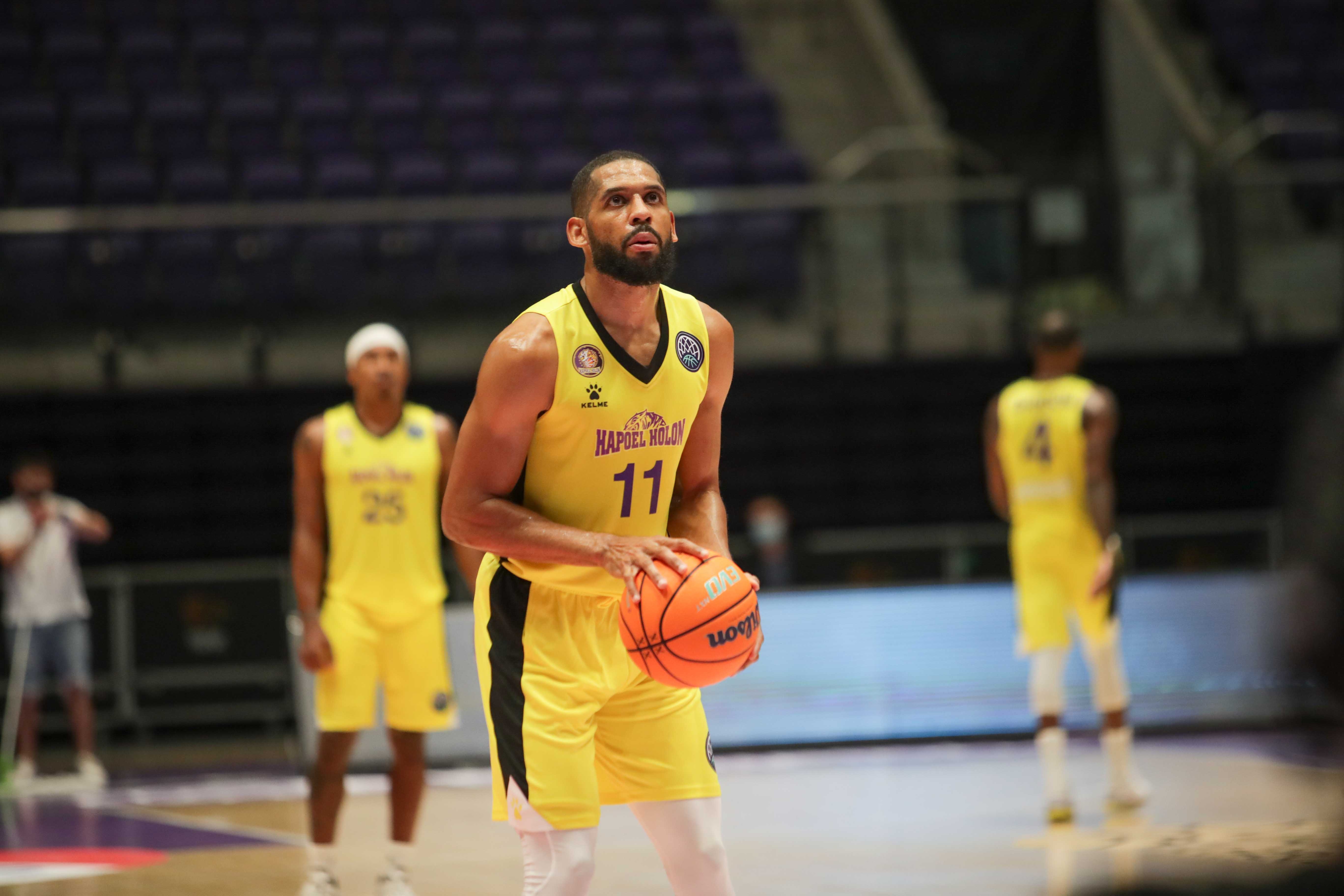 HAPOEL HOLON VS CHOLET BASKET (10-11-20)