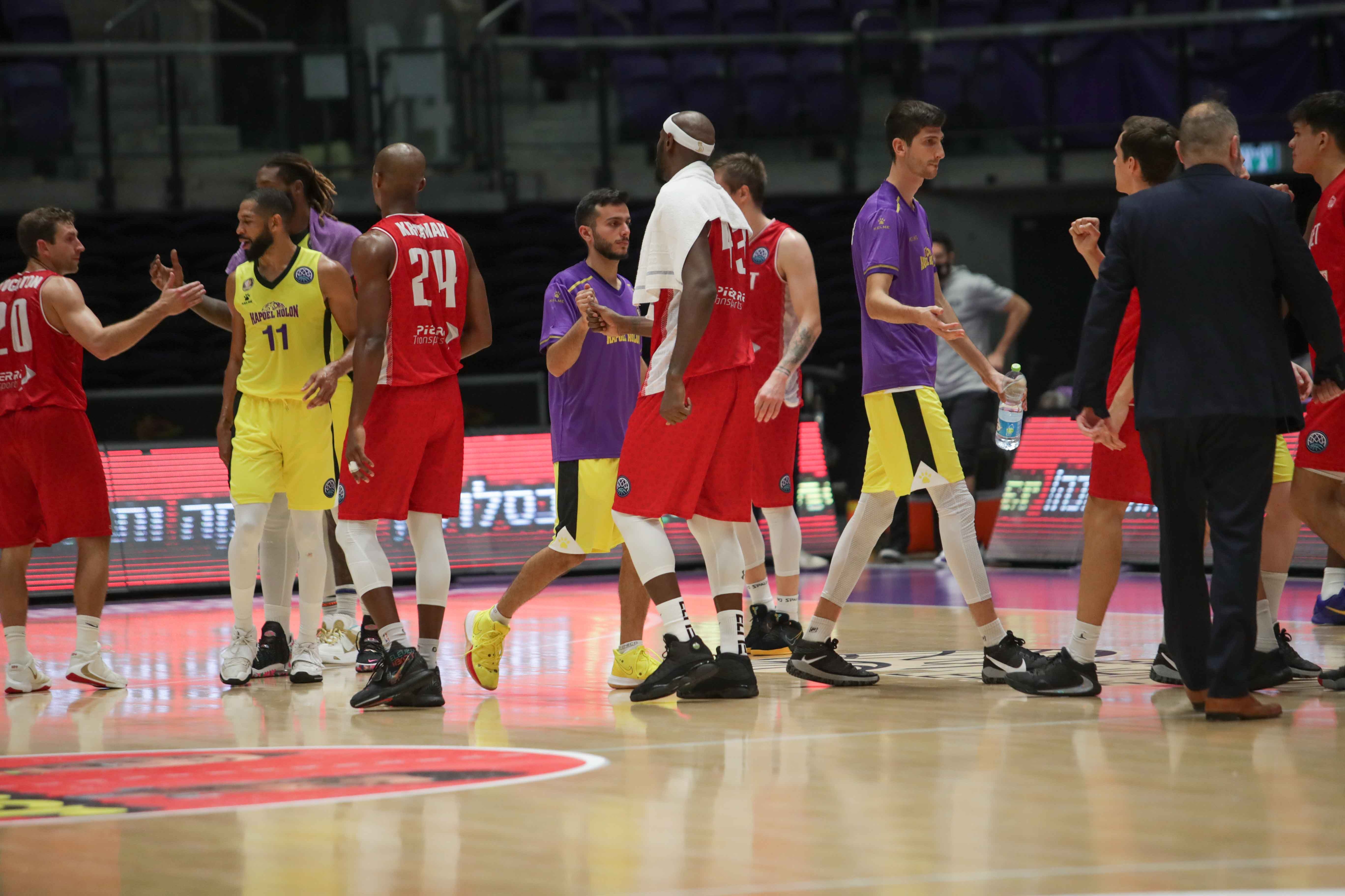 HAPOEL HOLON VS CHOLET BASKET (10-11-20)