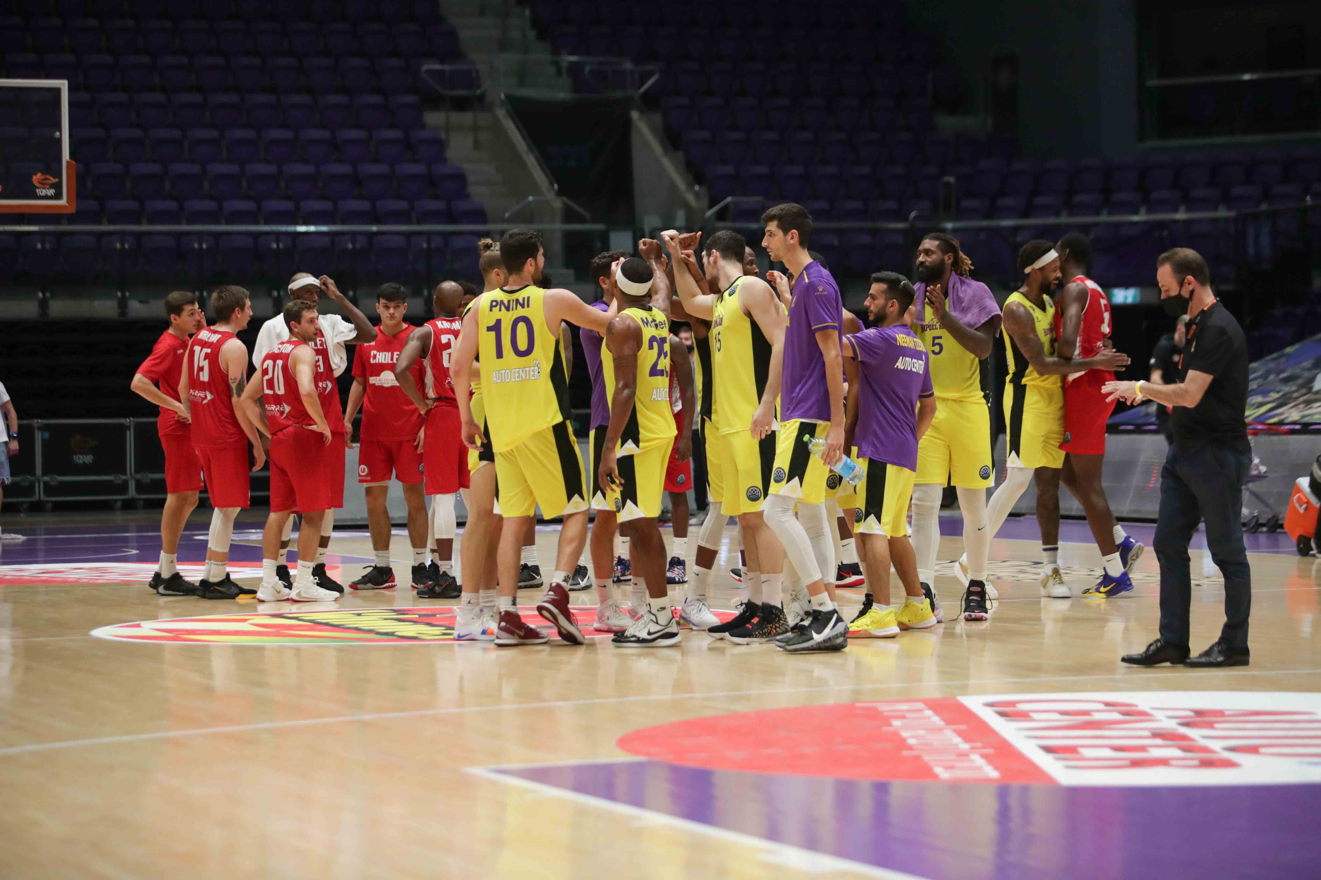 HAPOEL HOLON VS CHOLET BASKET (10-11-20)