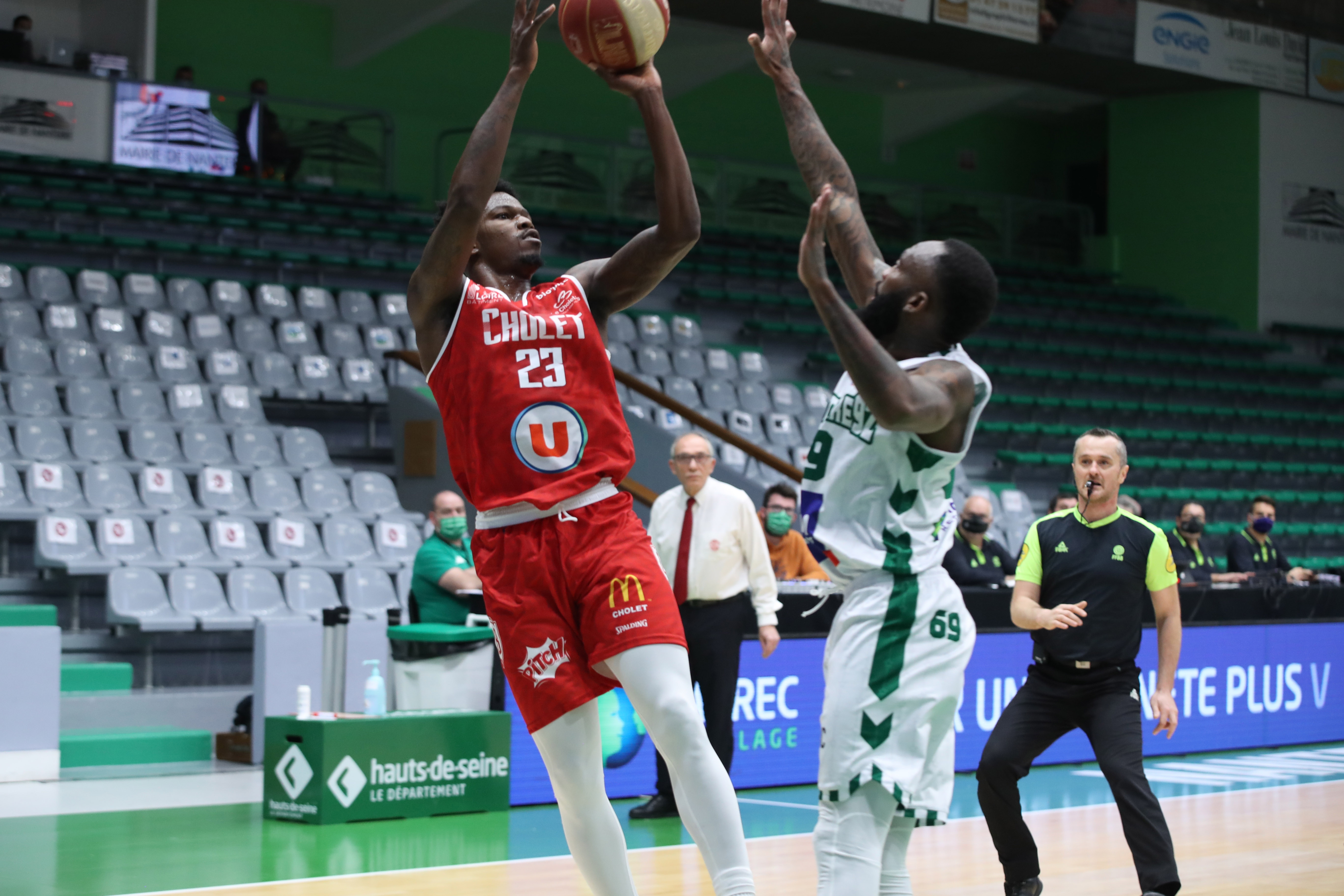 Gerry Blakes vs Nanterre