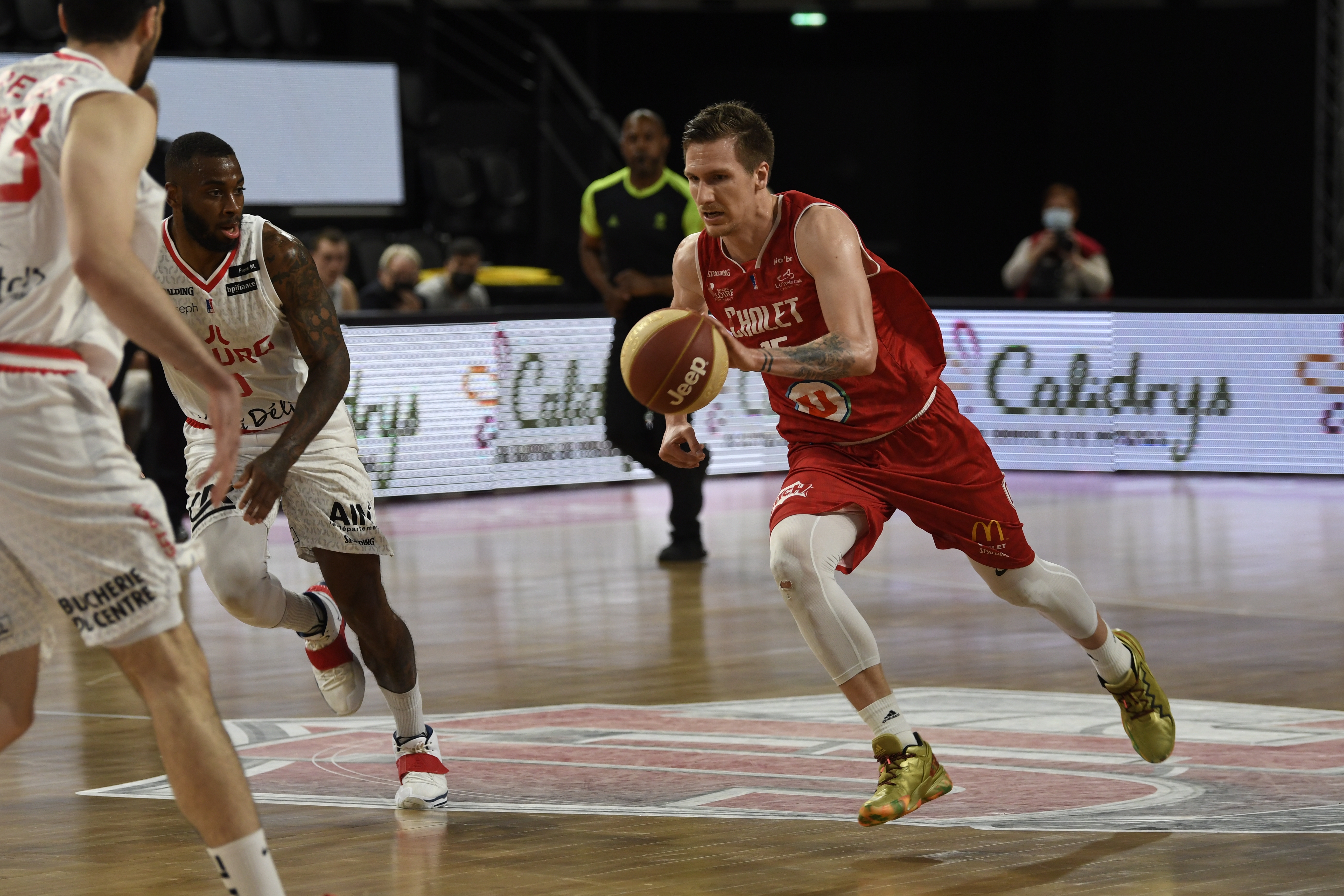 JL BOURG VS CHOLET BASKET (20-04-21)