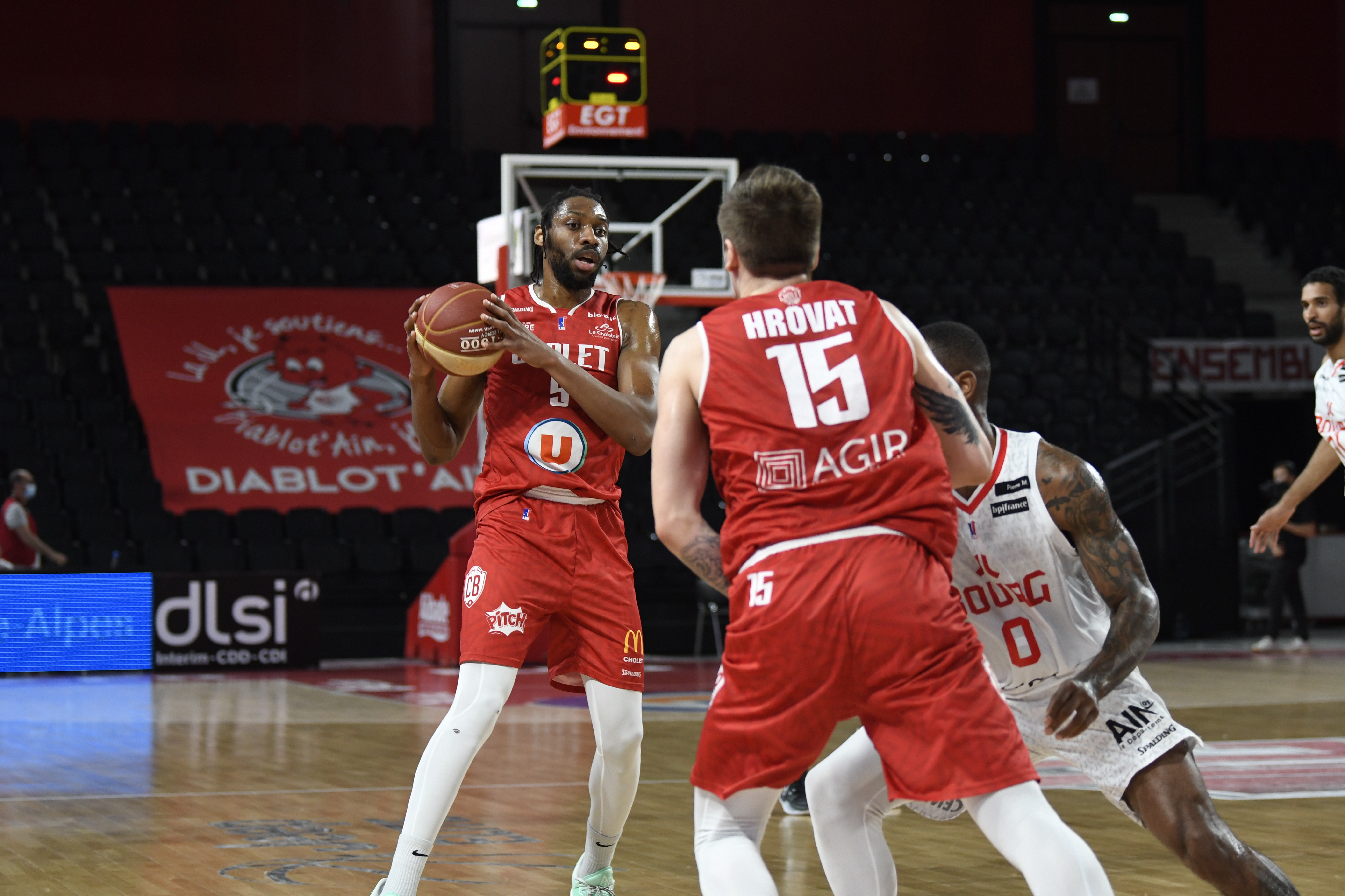 JL BOURG VS CHOLET BASKET (20-04-21)