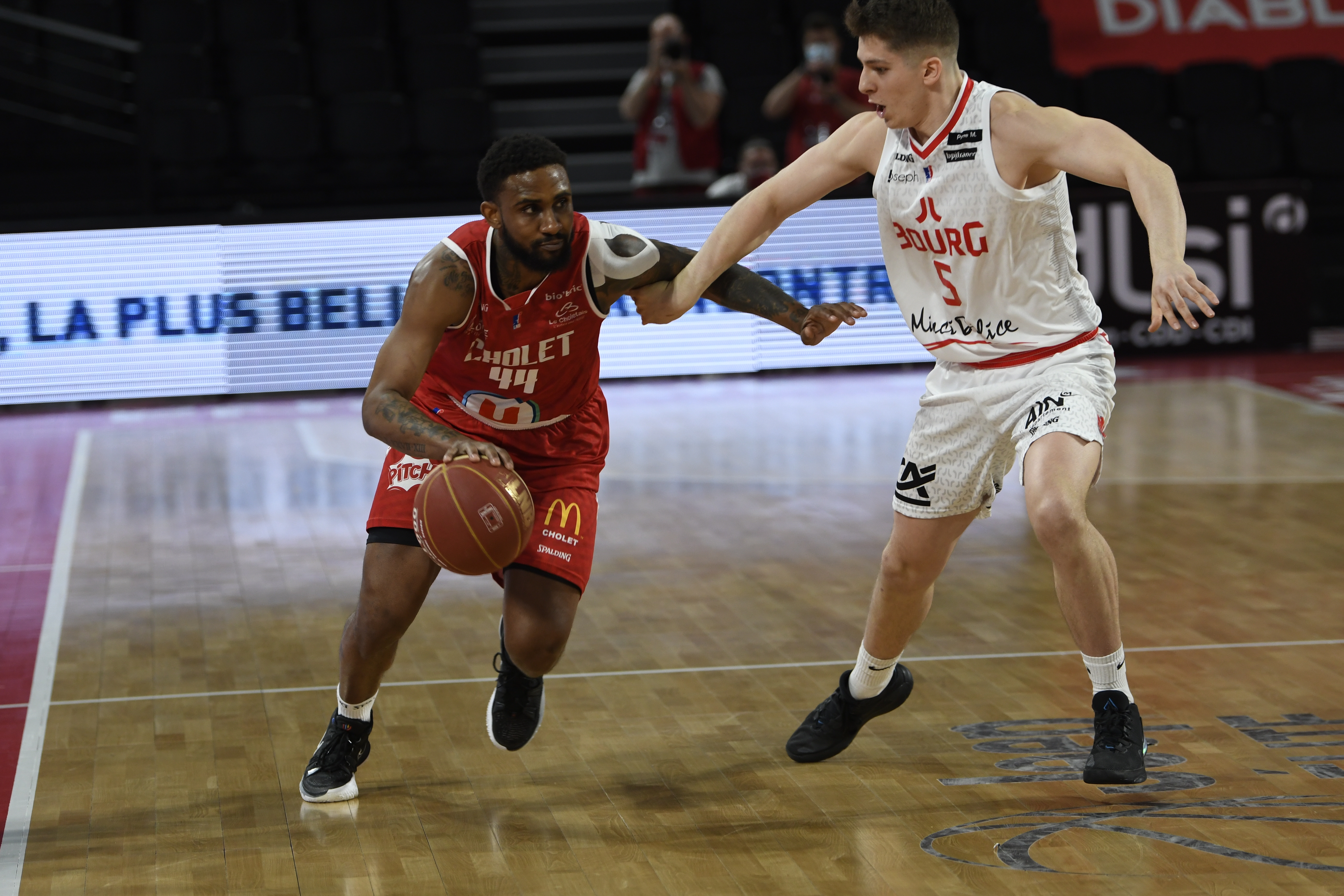 JL BOURG VS CHOLET BASKET (20-04-21)