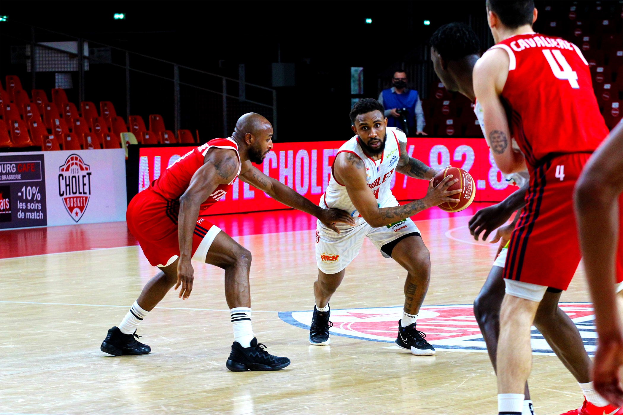 CHOLET BASKET VS STRASBOURG (17-04-21)