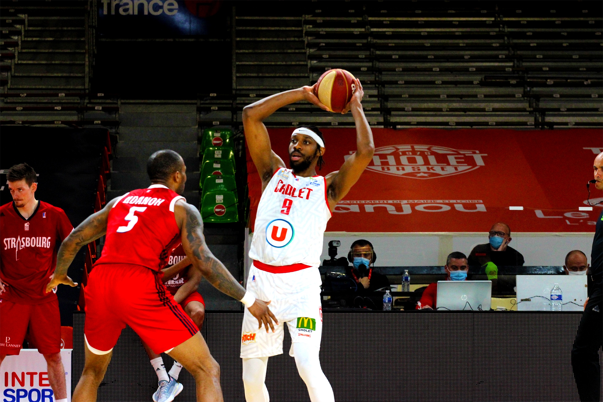 CHOLET BASKET VS STRASBOURG (17-04-21)