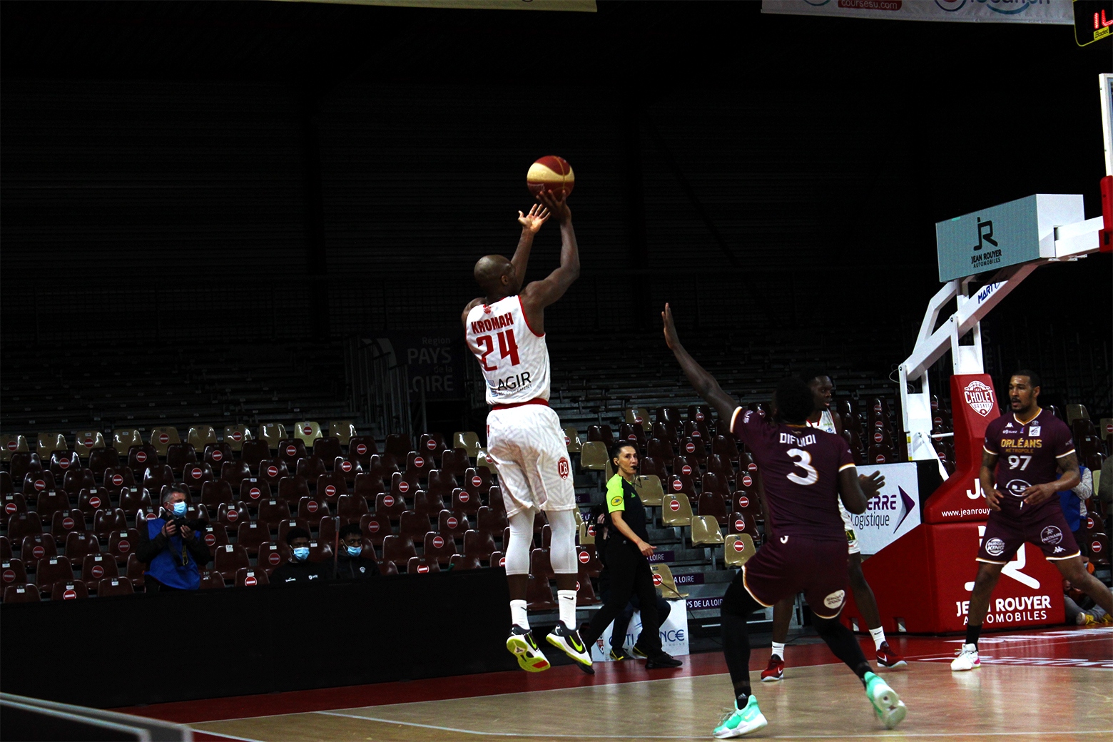 CHOLET BASKET VS ORLEANS (27-03-21)