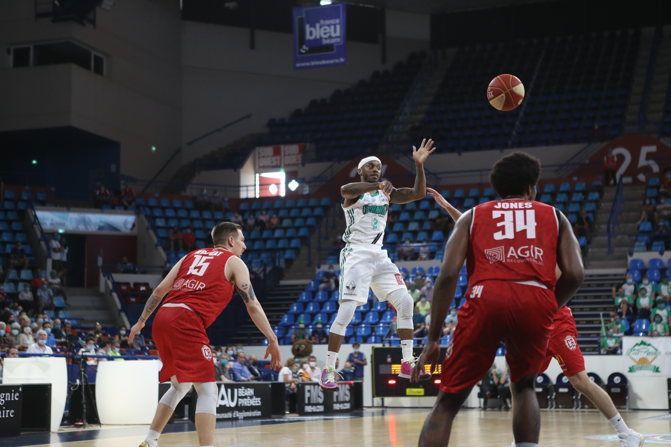 Aaron JONES et Gregor HROVAT VS PAU-LACQ-ORTHEZ (12-06-21)