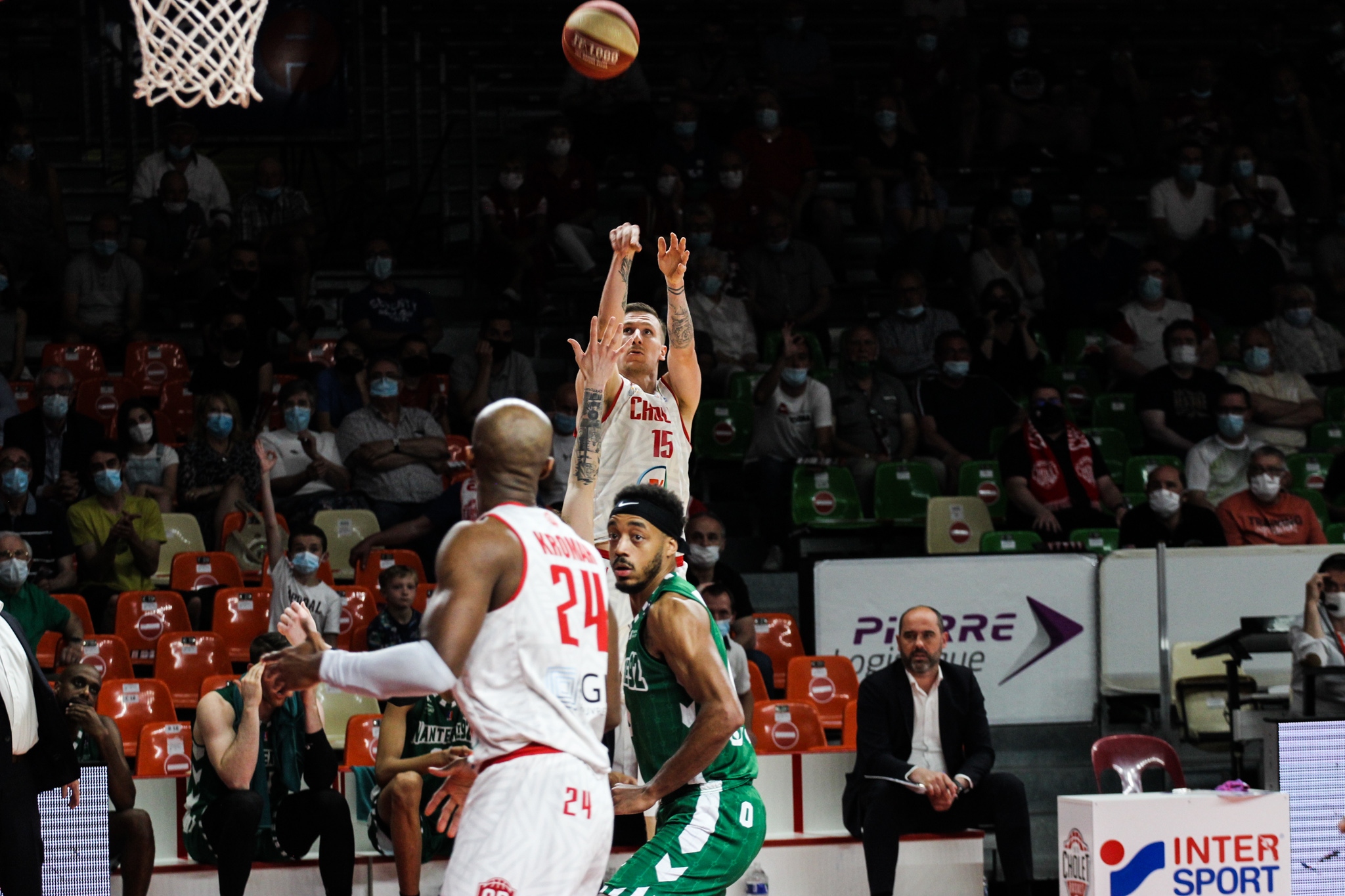 Gregor HROVAT VS NANTERRE (06-06-21)