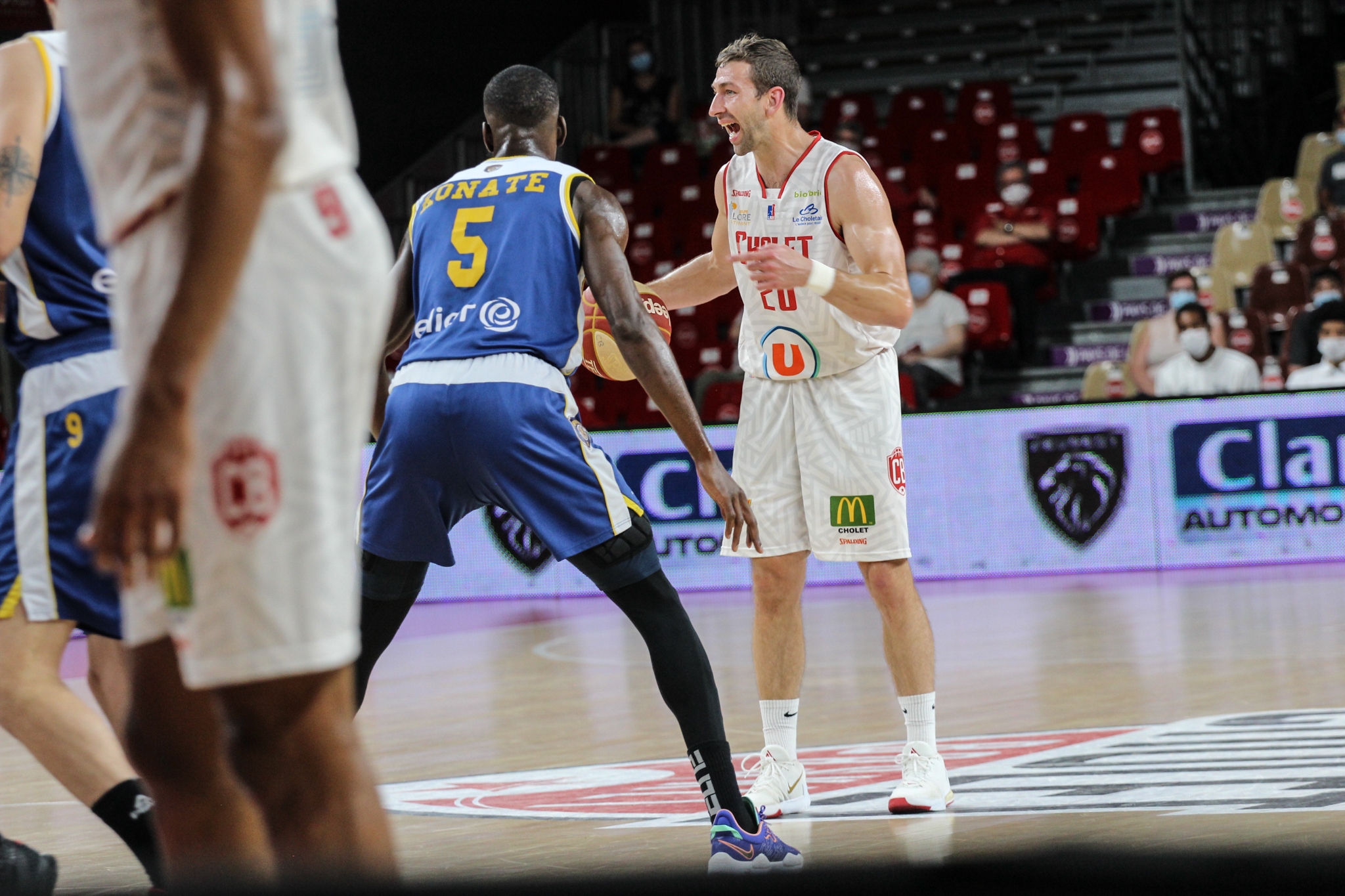 Michael STOCKTON VS BOULOGNE-LEVALLOIS METROPOLITAINS