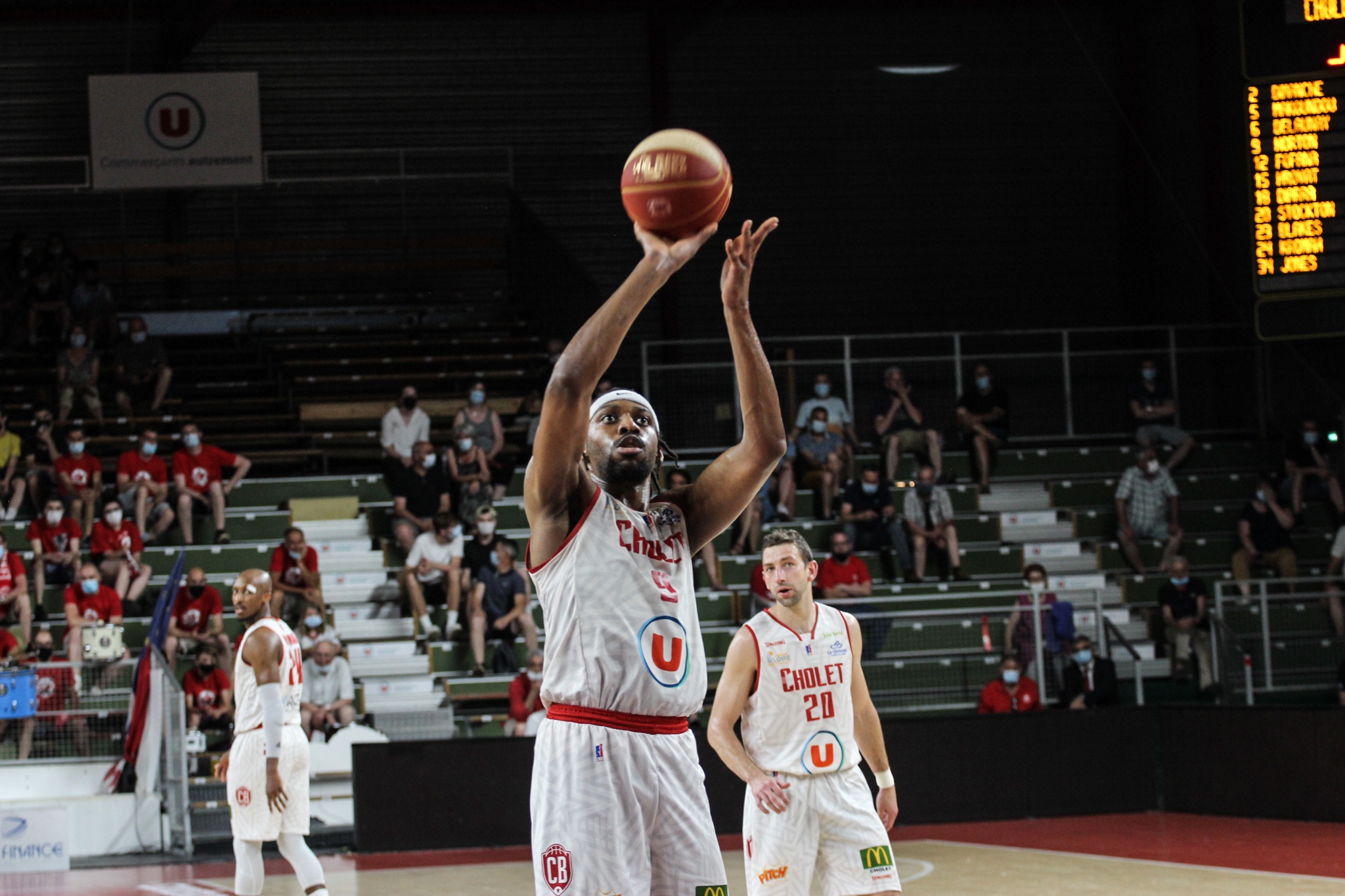 Chris HORTON VS BOULOGNE-LEVALLOIS METROPOLITAINS