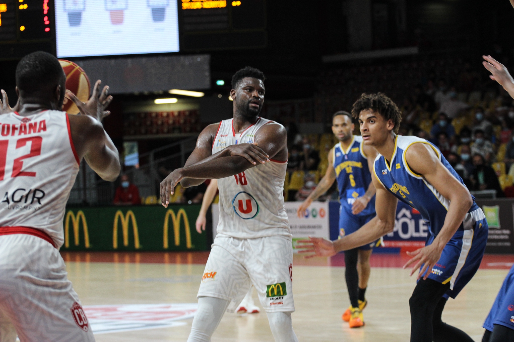 NIANTA DIARRA VS BOULOGNE-LEVALLOIS METROPOLITAINS