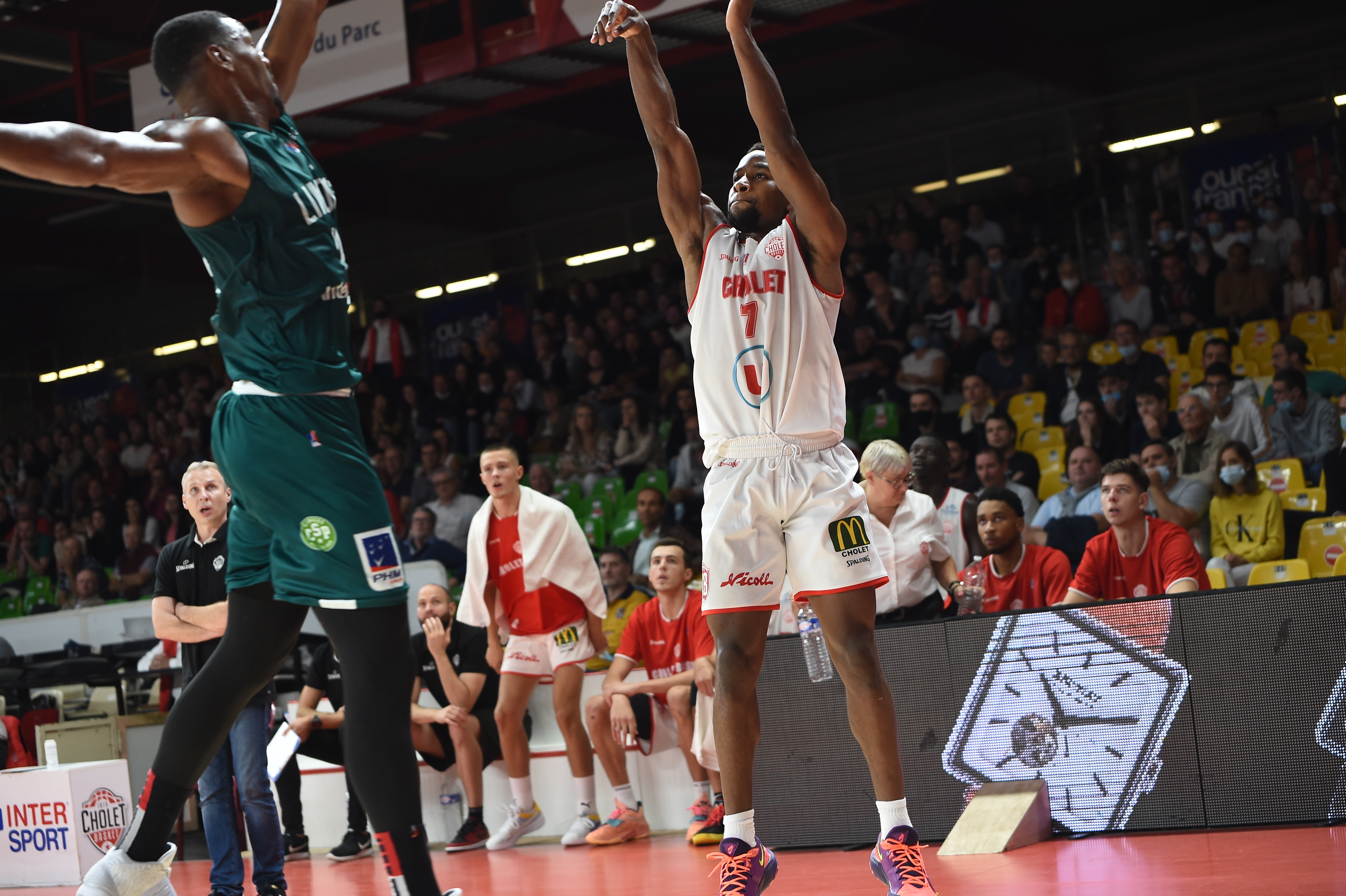 Dominic Artis vs Limoges (25/09/2021)