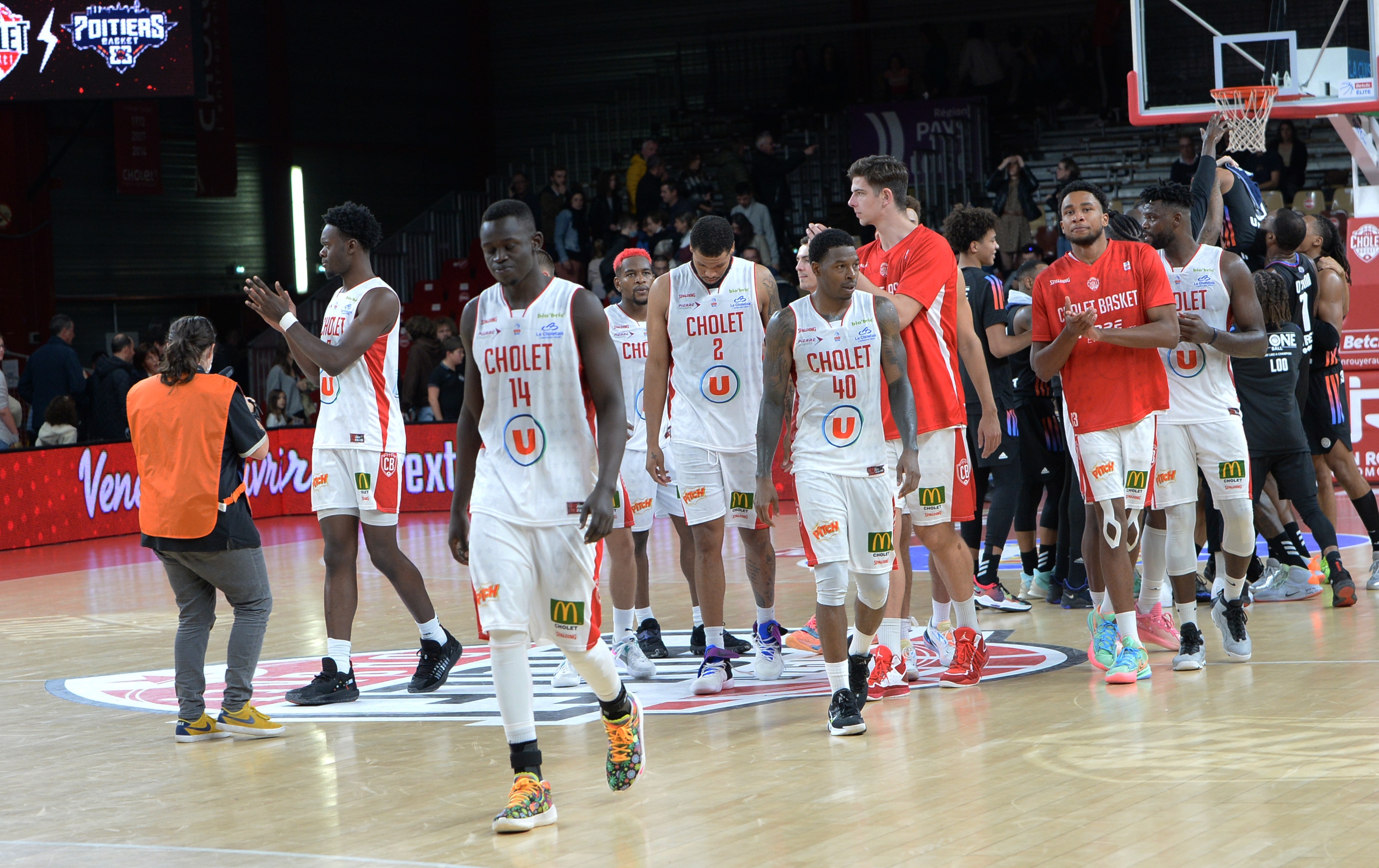 Cholet vs Paris (16/10/2021)