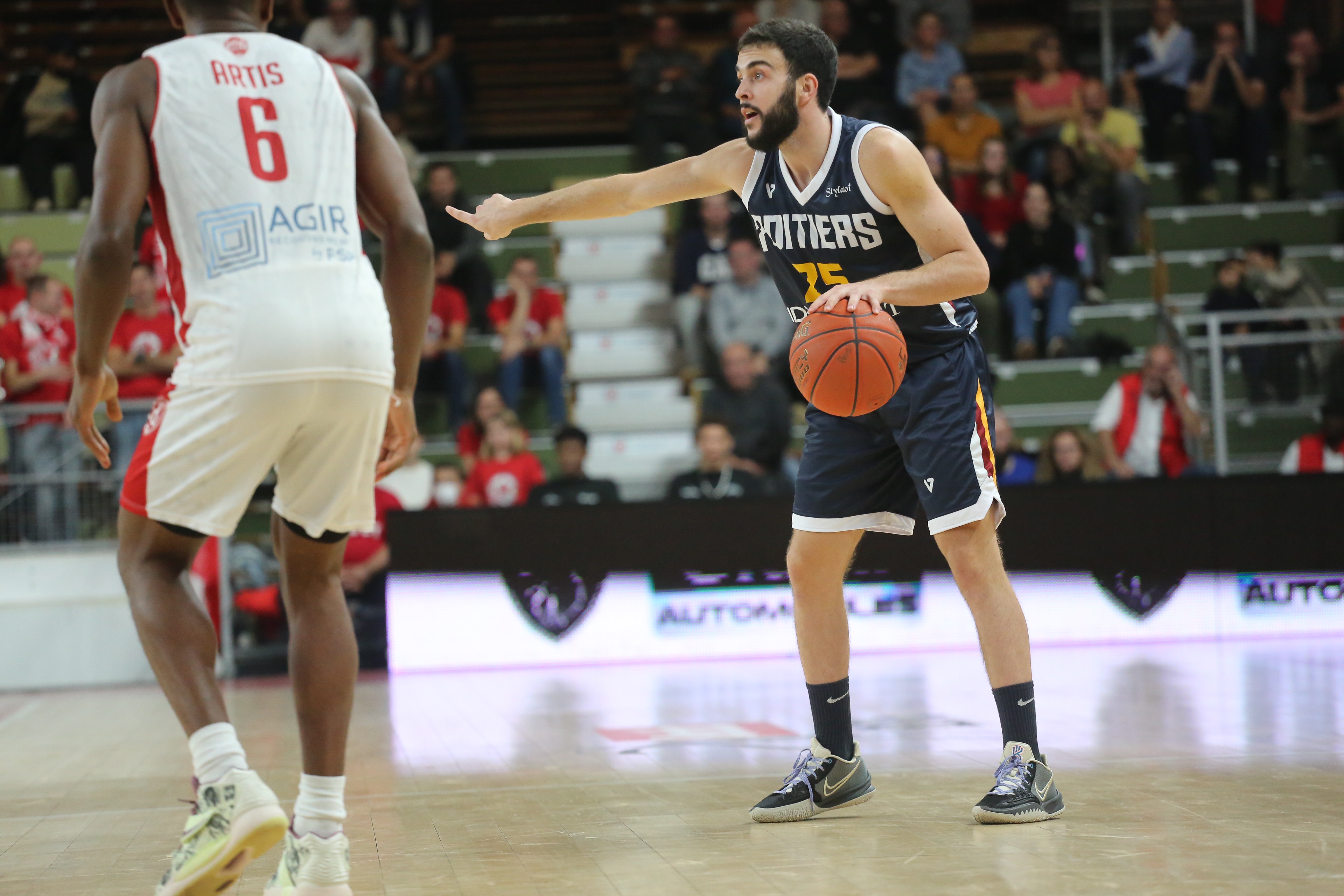 Cholet Basket vs Poitiers (19/10/21)