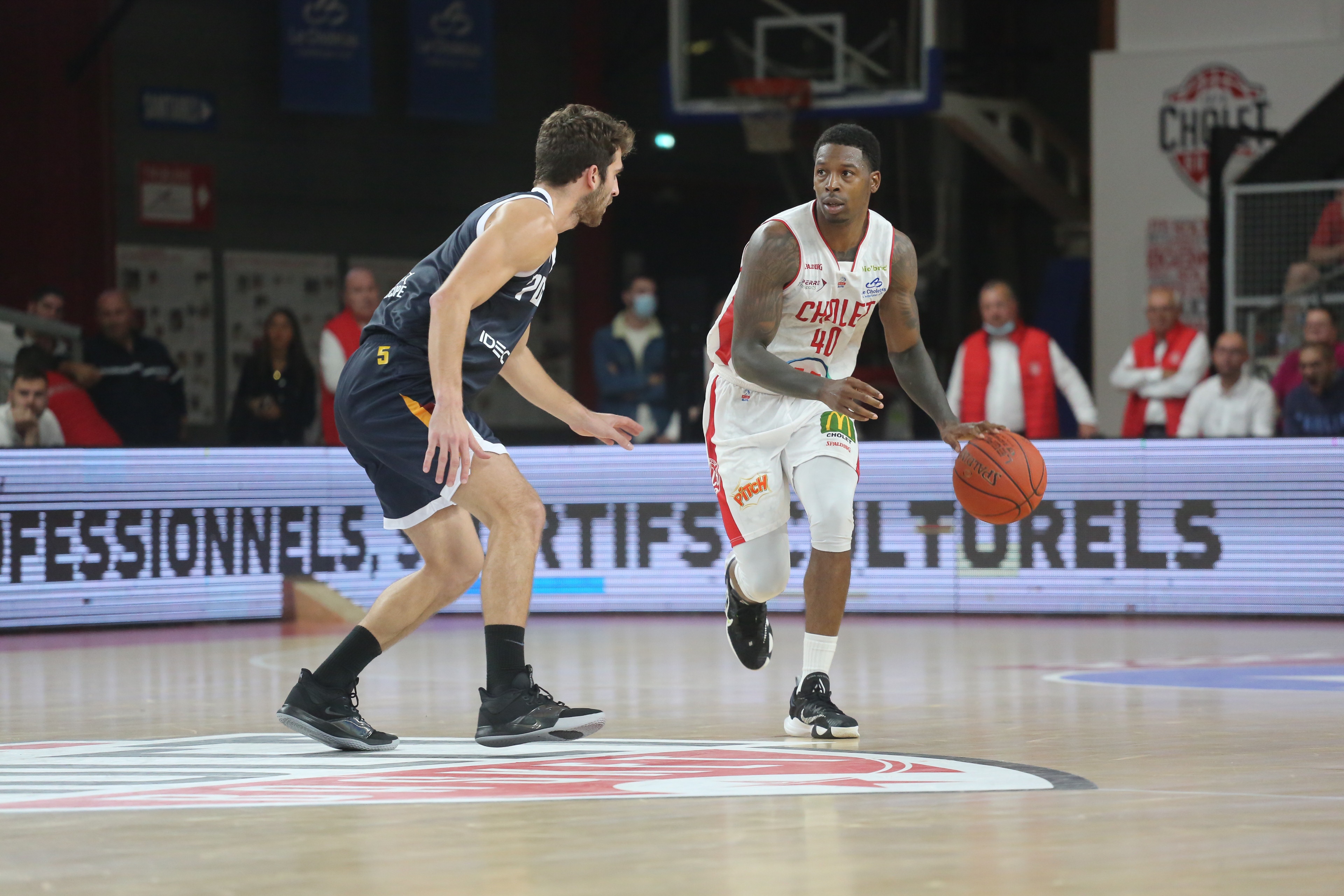 Darrin Govens vs Poitiers (19/10/21)