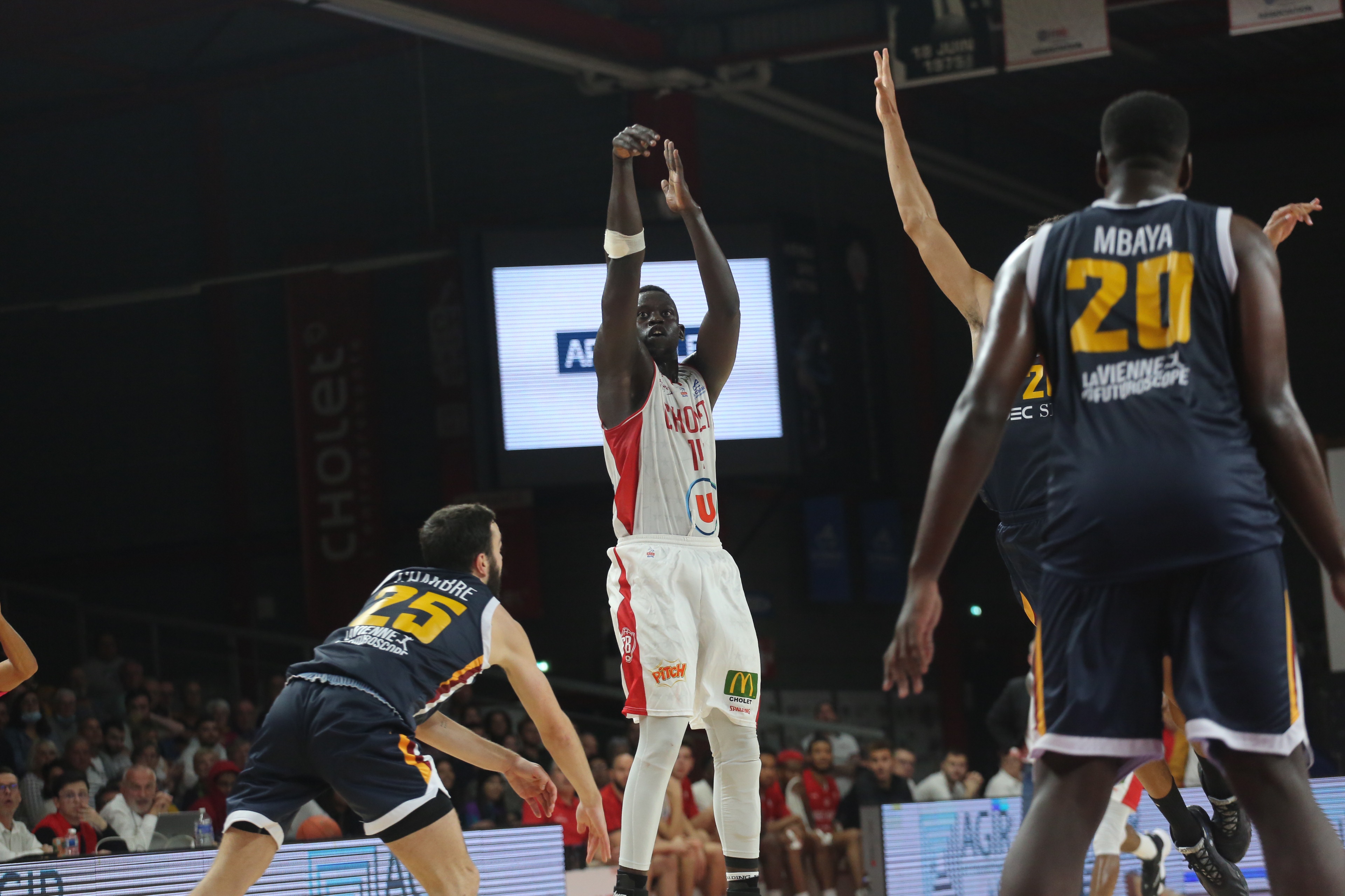 Peter Jok vs Poitiers (19/10/21)