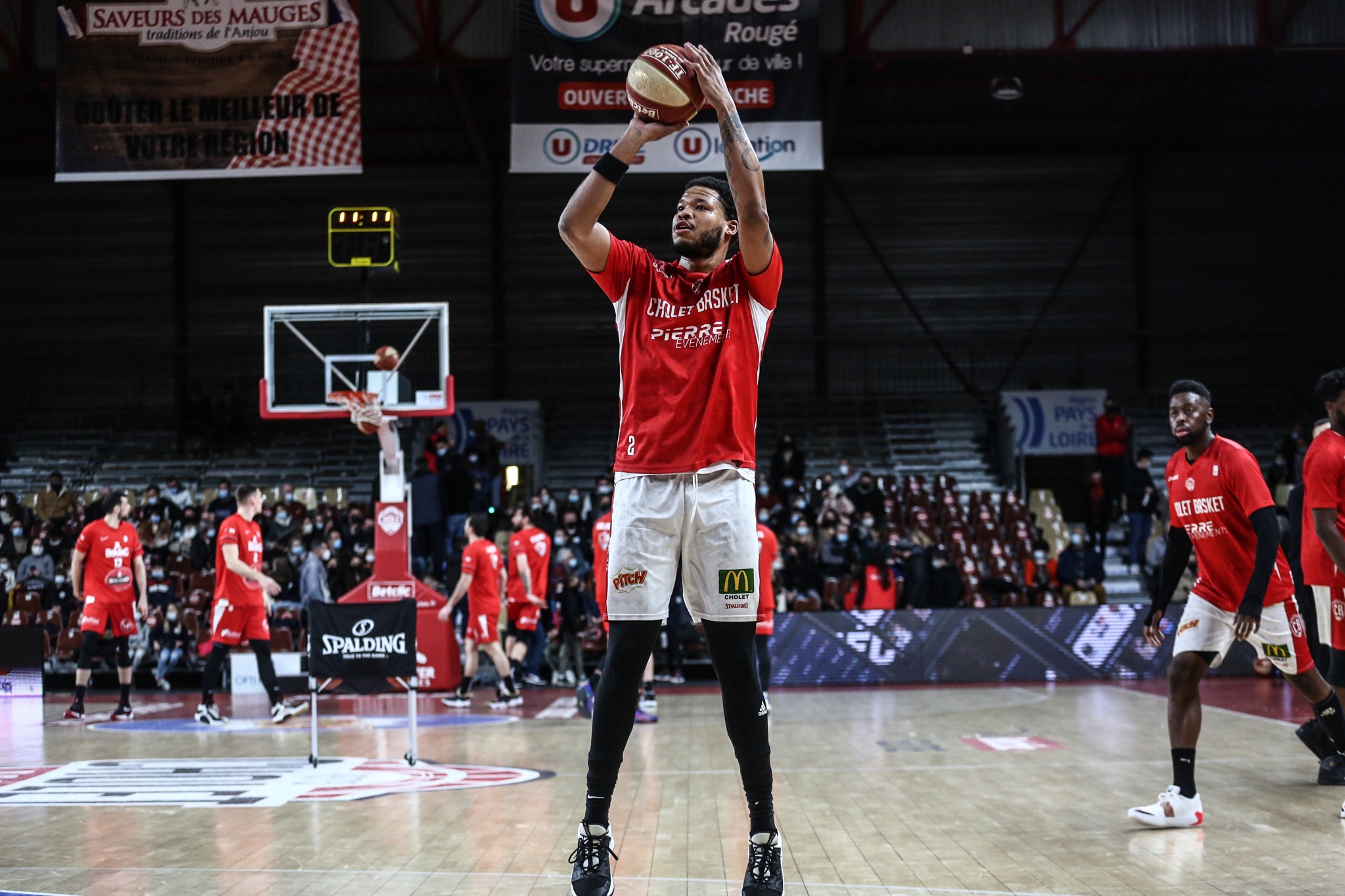 Kennedy Meeks vs Bourg en Bresse 22-01-22