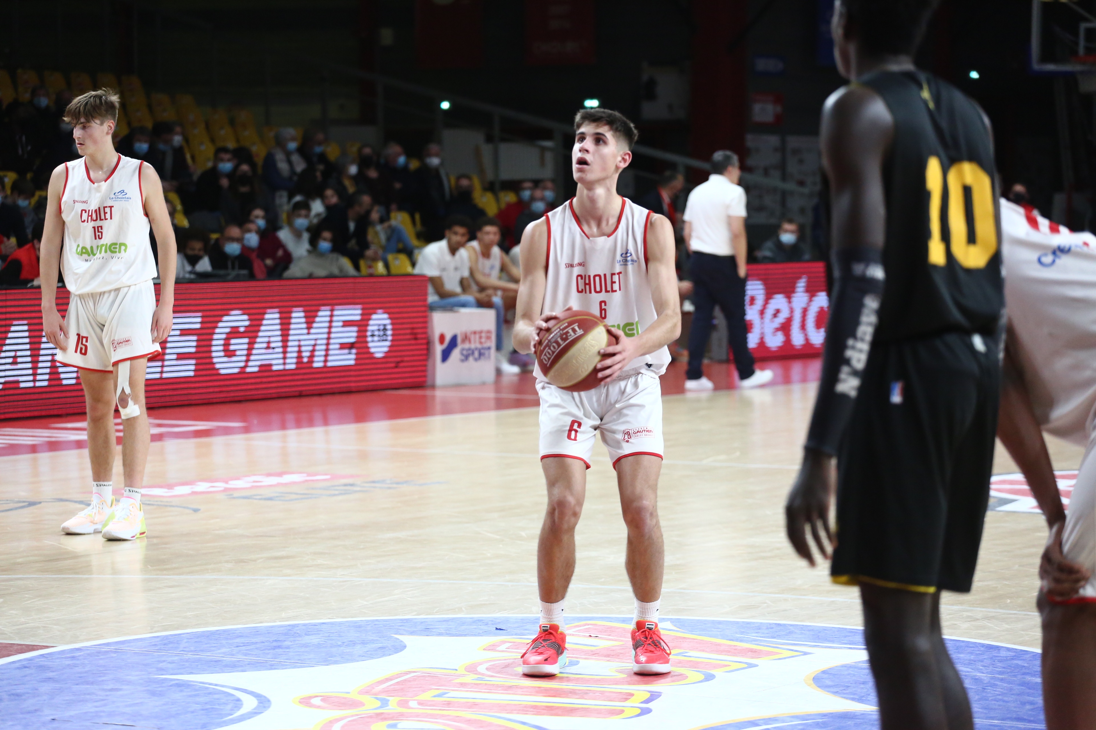 Mathéo Leray vs Fos Provence Basket (18/12/2021)